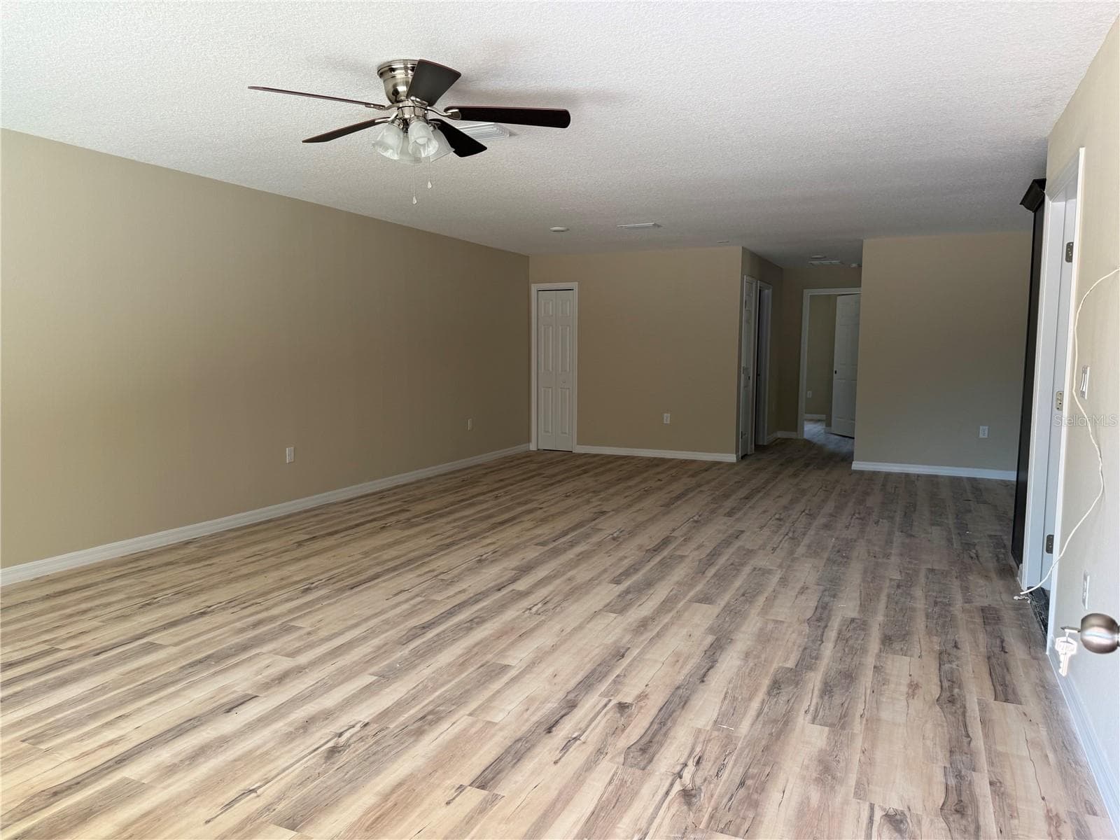 Single Family Residence at 15390 NE 5TH ST, WILLISTON, photo 5 of 15