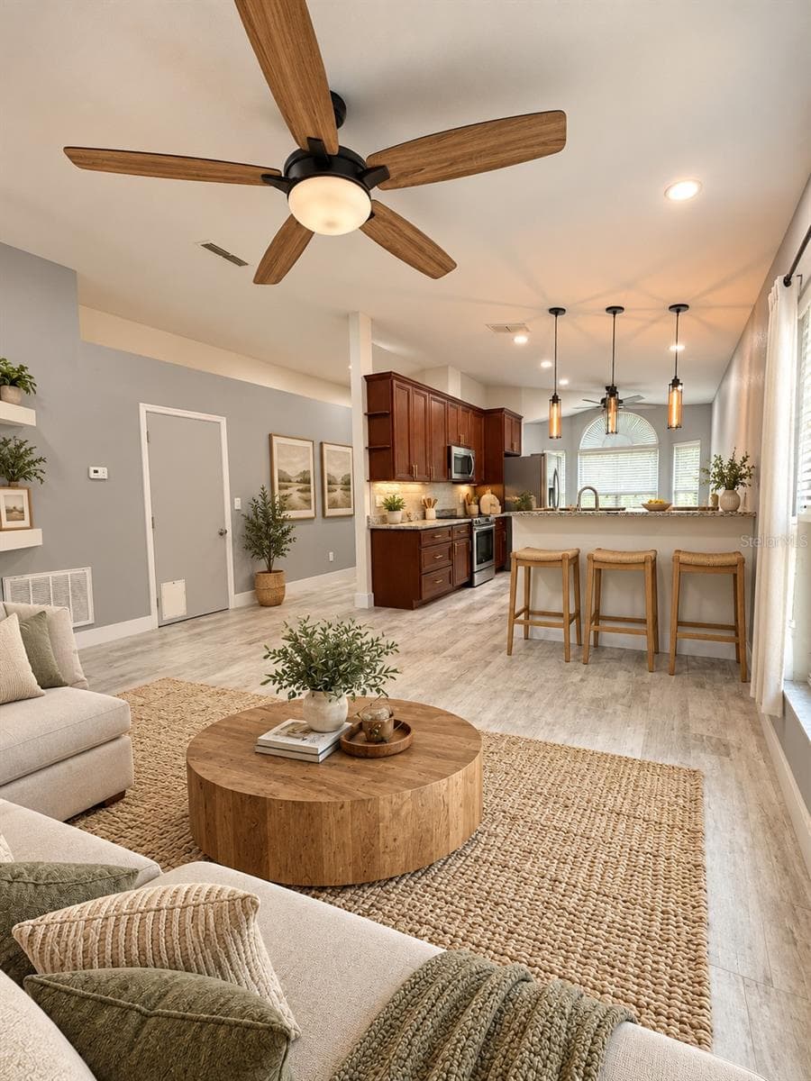 Condominium at 179 DAHLIA VILLAGE CIR #63, ORLANDO, photo 4 of 32