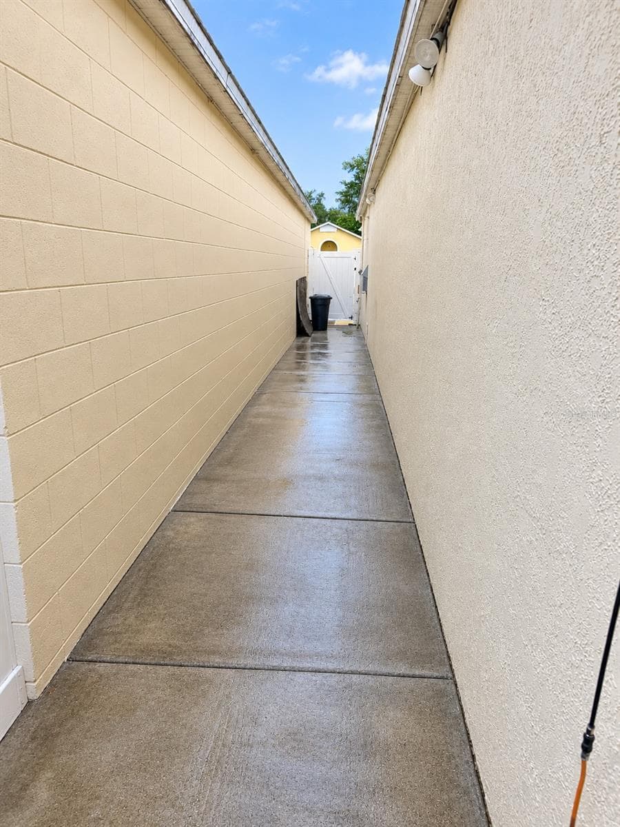 Condominium at 179 DAHLIA VILLAGE CIR #63, ORLANDO, photo 19 of 32
