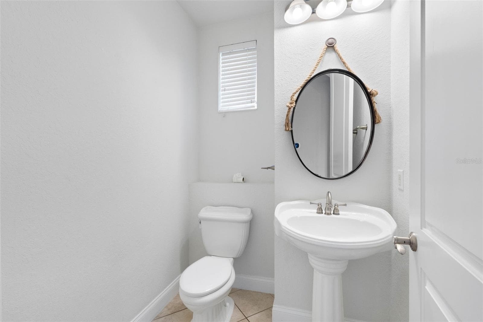 Townhouse at 6030 PRINTERY ST #101, TAMPA, photo 17 of 99