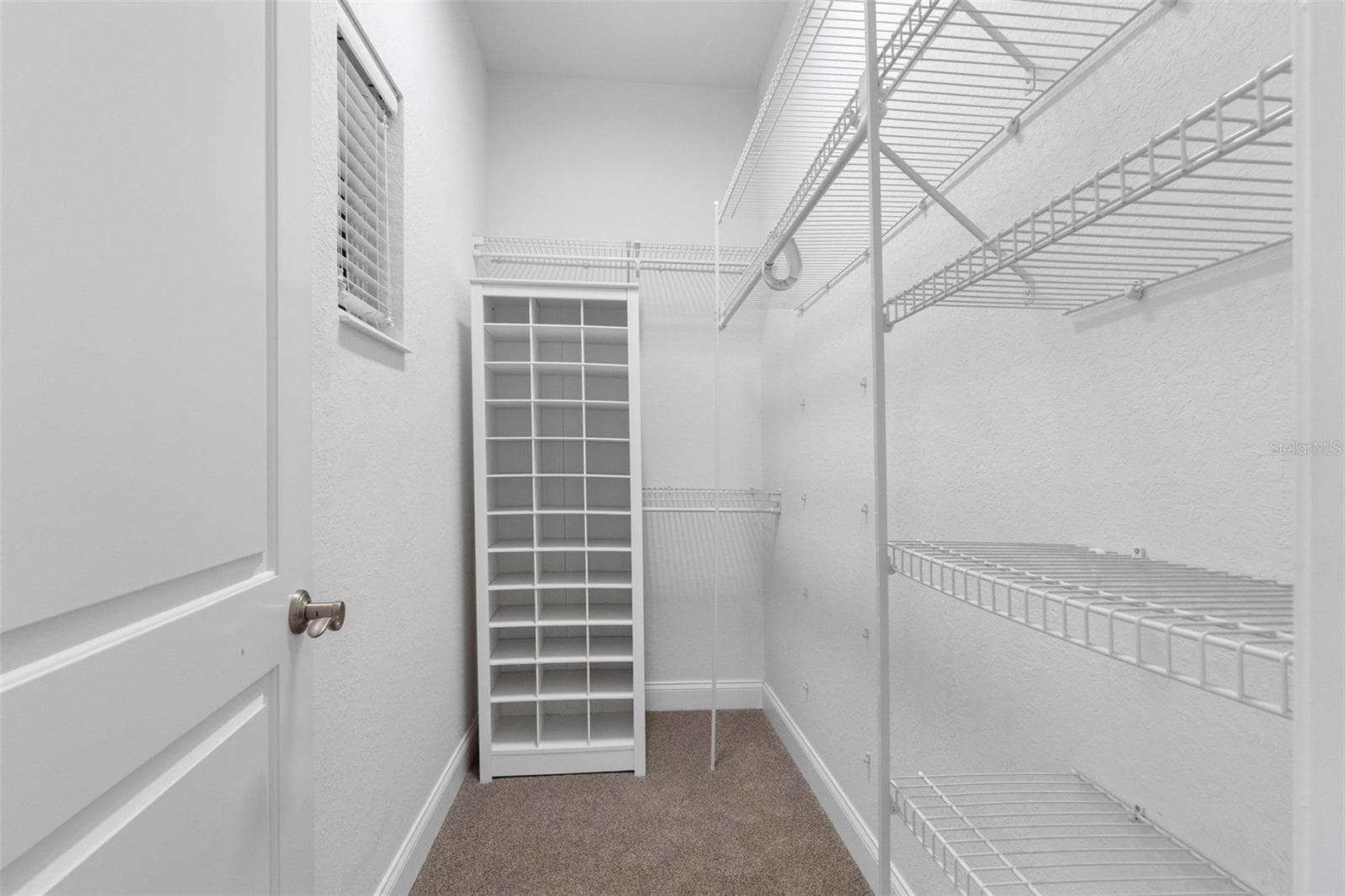 Townhouse at 6030 PRINTERY ST #101, TAMPA, photo 33 of 99