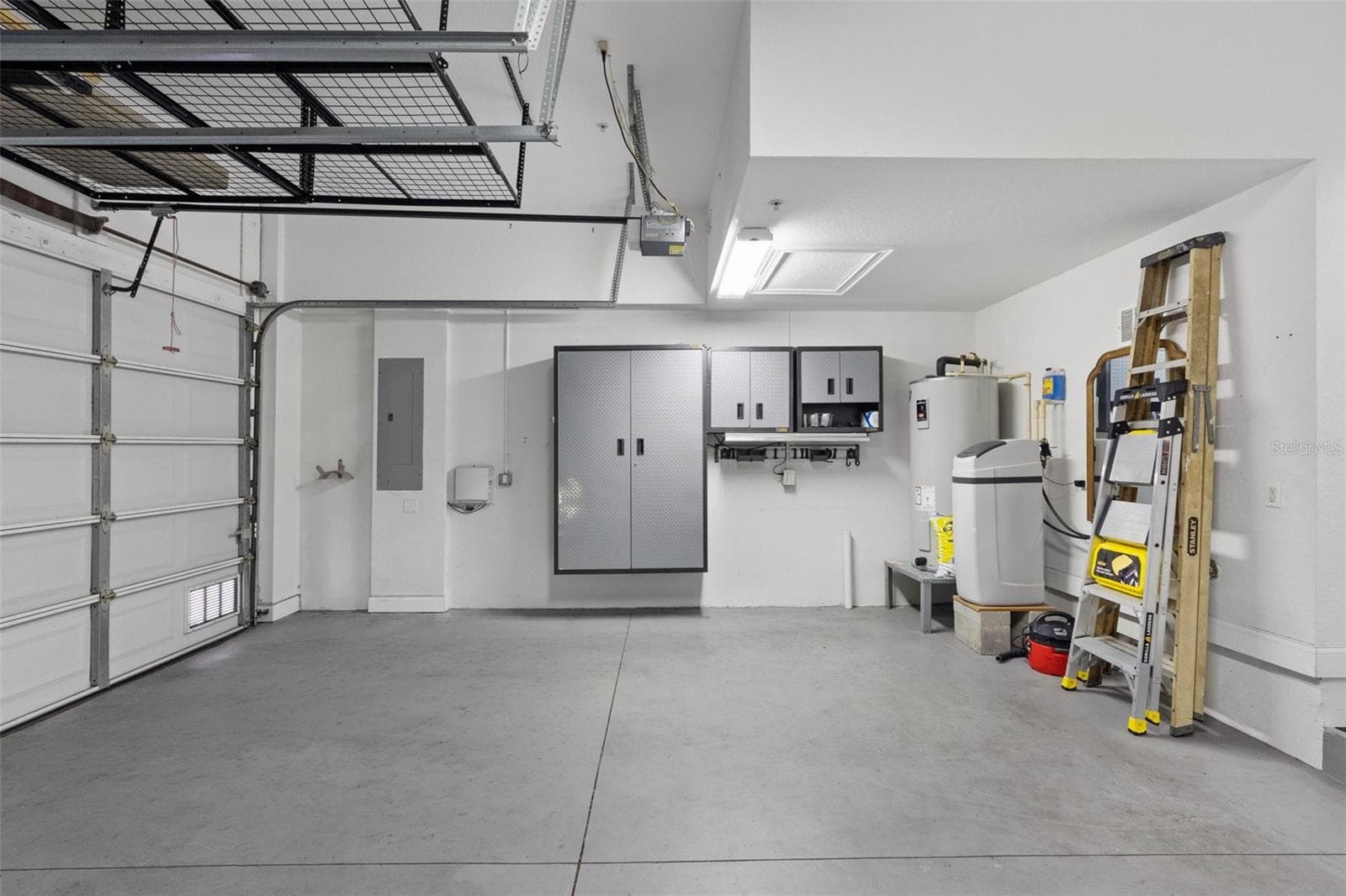 Townhouse at 6030 PRINTERY ST #101, TAMPA, photo 51 of 99