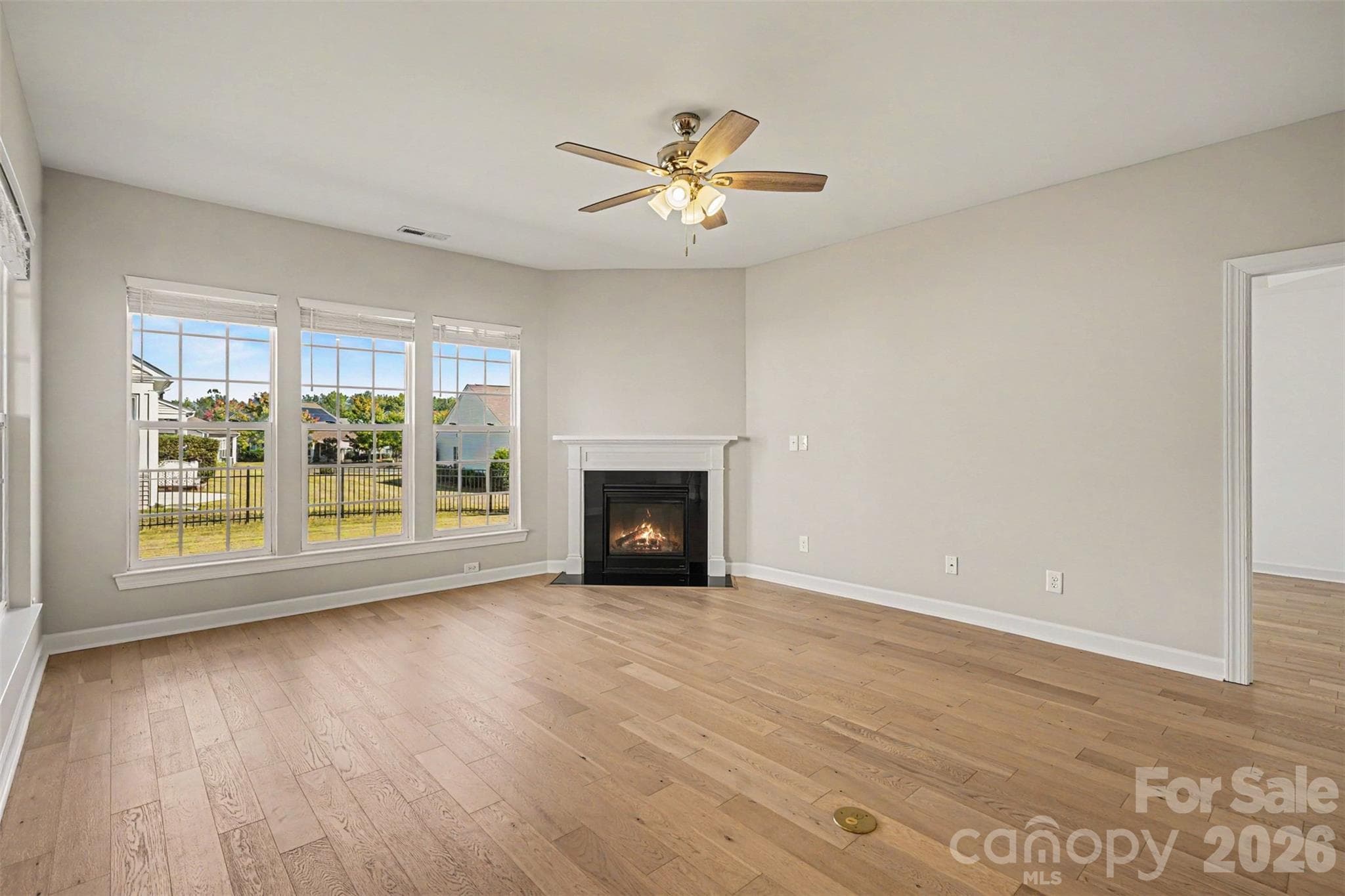 Single Family Residence at 12433 Bobhouse Drive, Charlotte, photo 11 of 29
