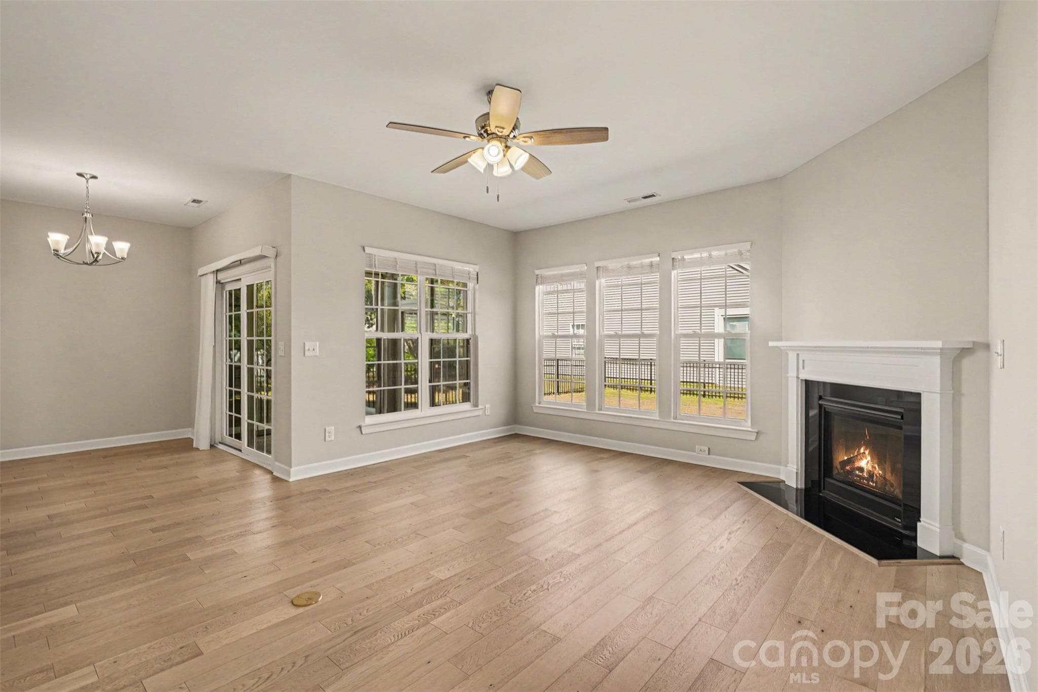 Single Family Residence at 12433 Bobhouse Drive, Charlotte, photo 12 of 29