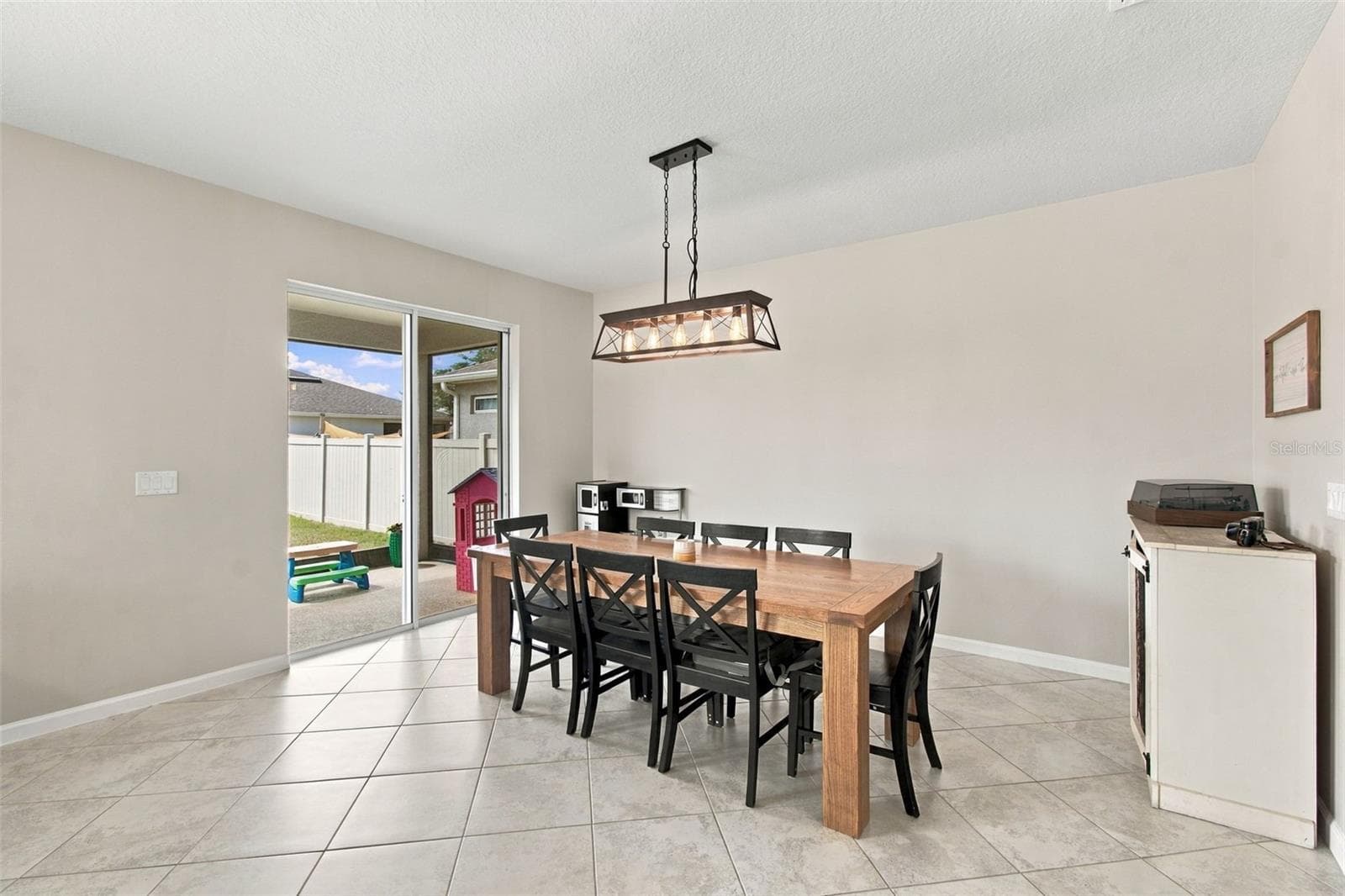 Single Family Residence at 11609 GOLD DUST CT, RIVERVIEW, photo 7 of 29