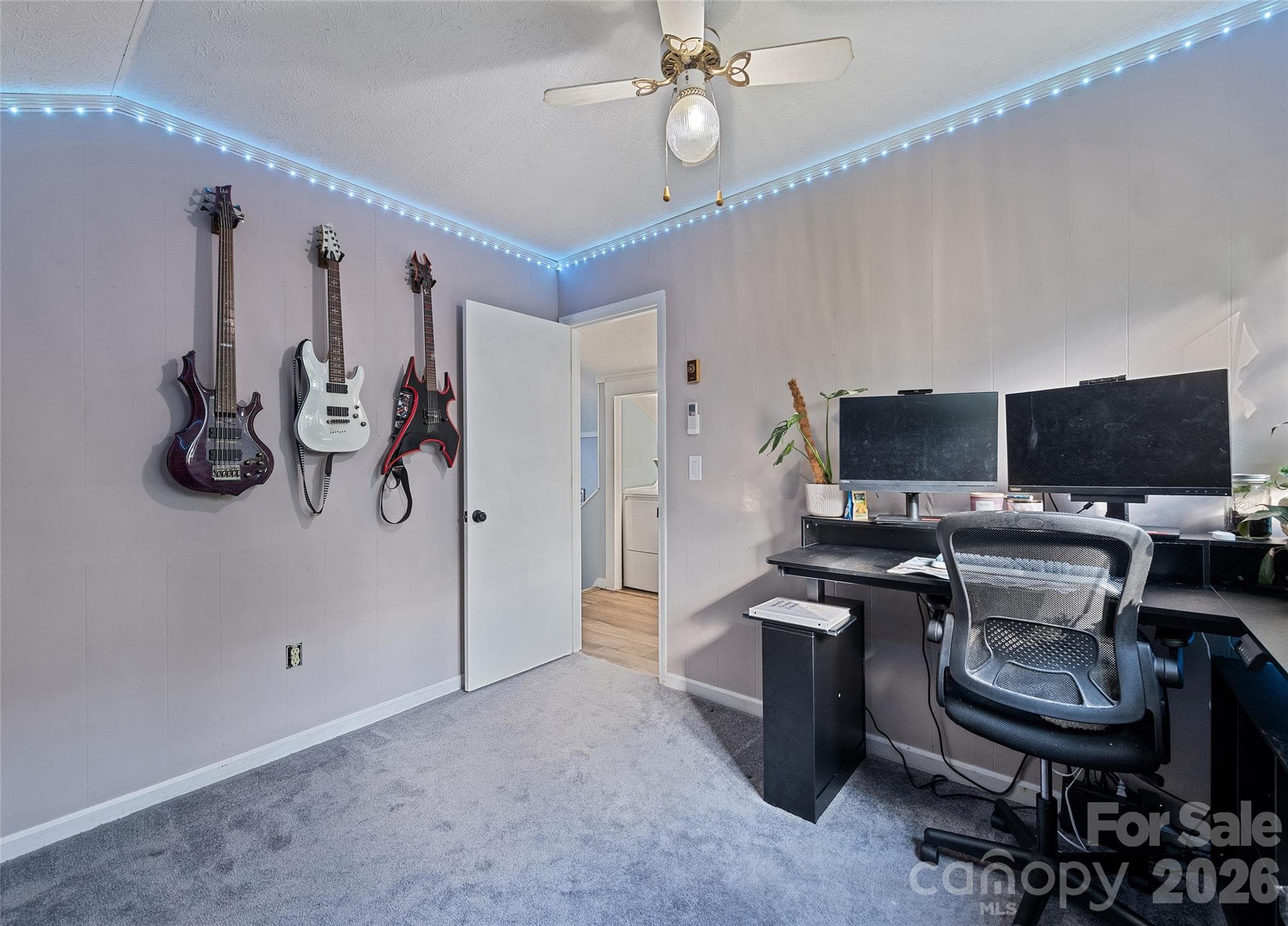 Bedroom 2 - Is that you writing your novel? - 177 Forest Drive, Clyde