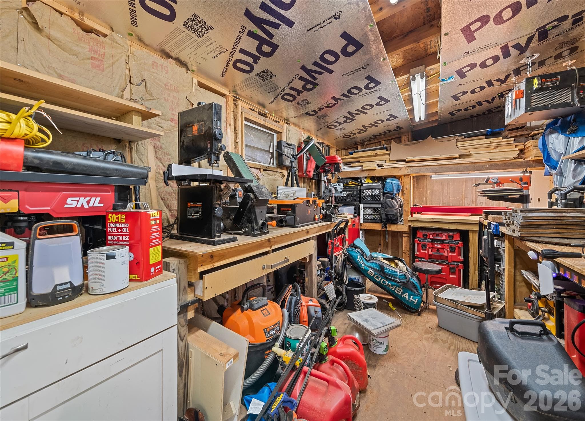 Interior of shed ready for your things and stuff. - 177 Forest Drive, Clyde