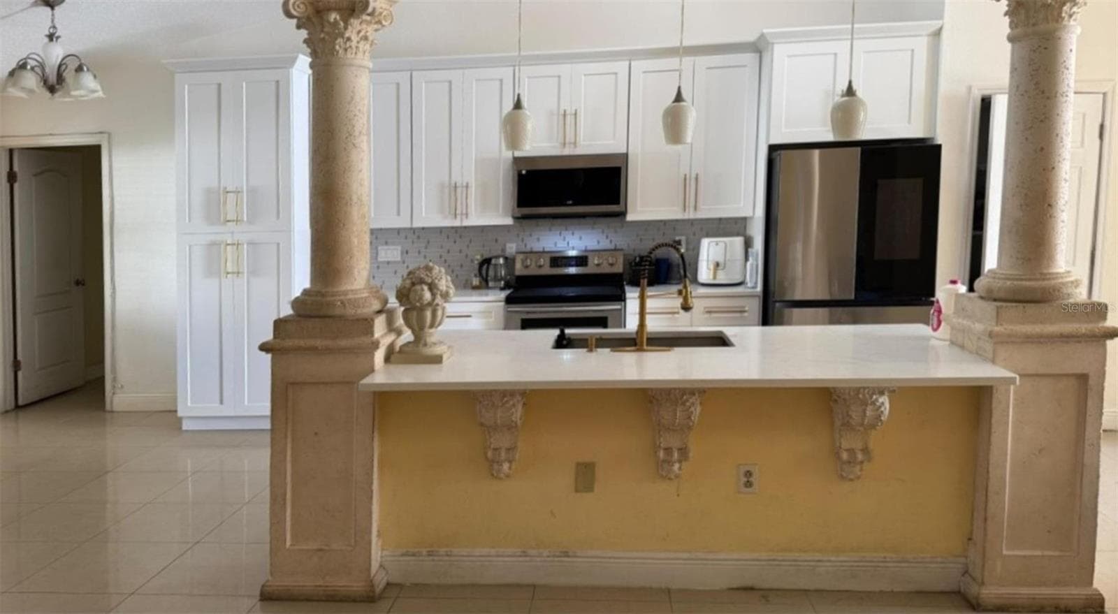 Kitchen - 822 VALNERA CT, KISSIMMEE