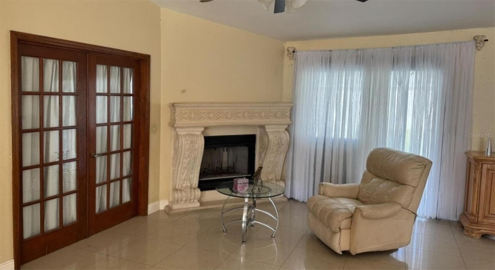 Family Room - 822 VALNERA CT, KISSIMMEE