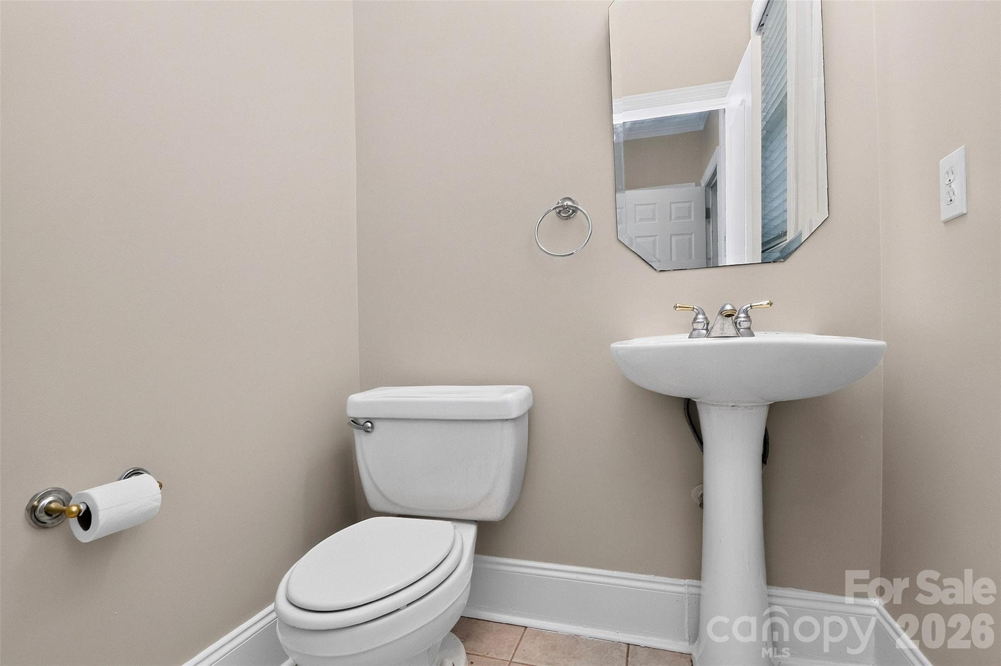 Townhouse at 14503 Adair Manor Court, Charlotte, photo 13 of 48