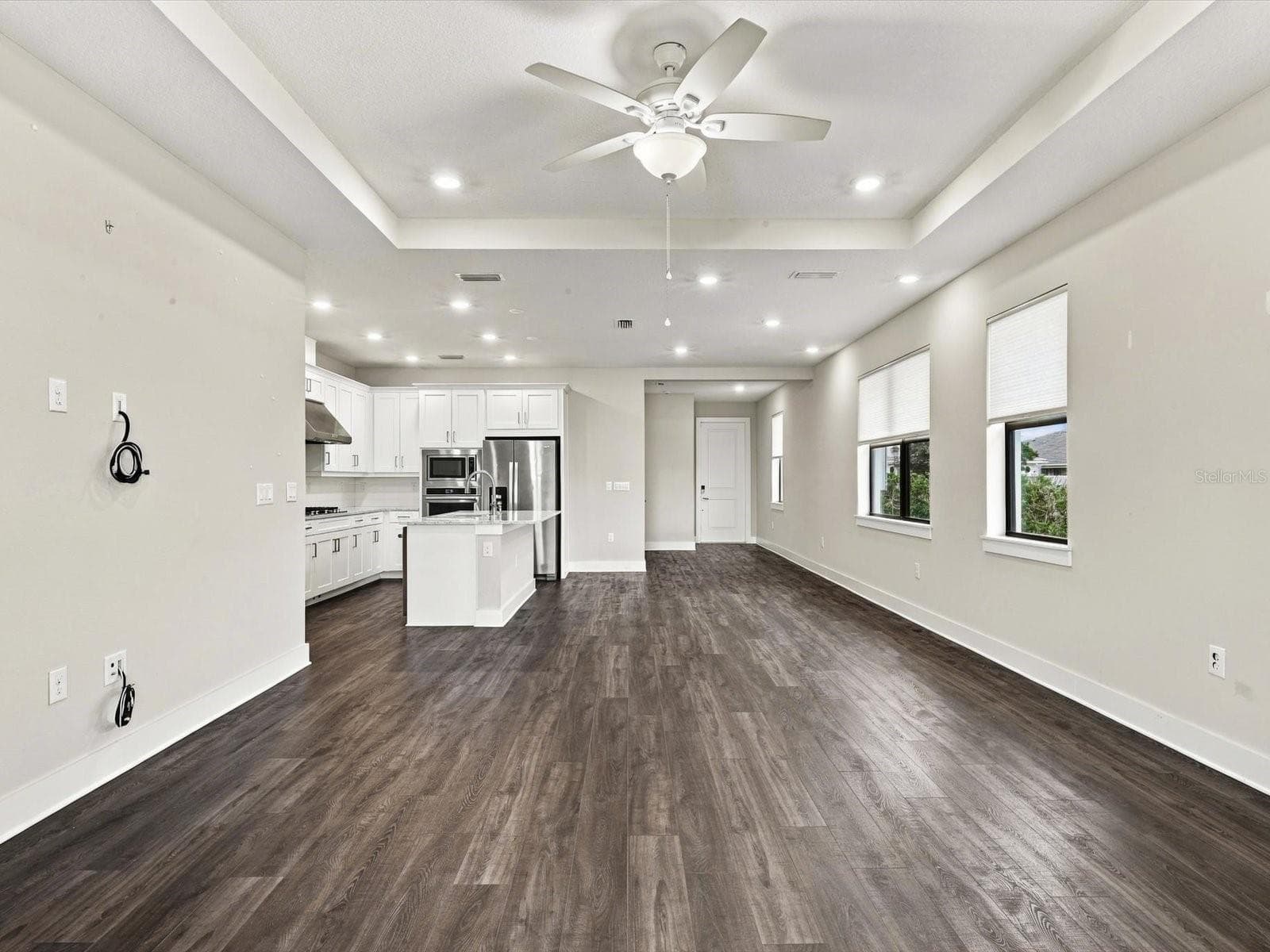 Villa at 18519 DAYSPRING PL, VENICE, photo 11 of 60