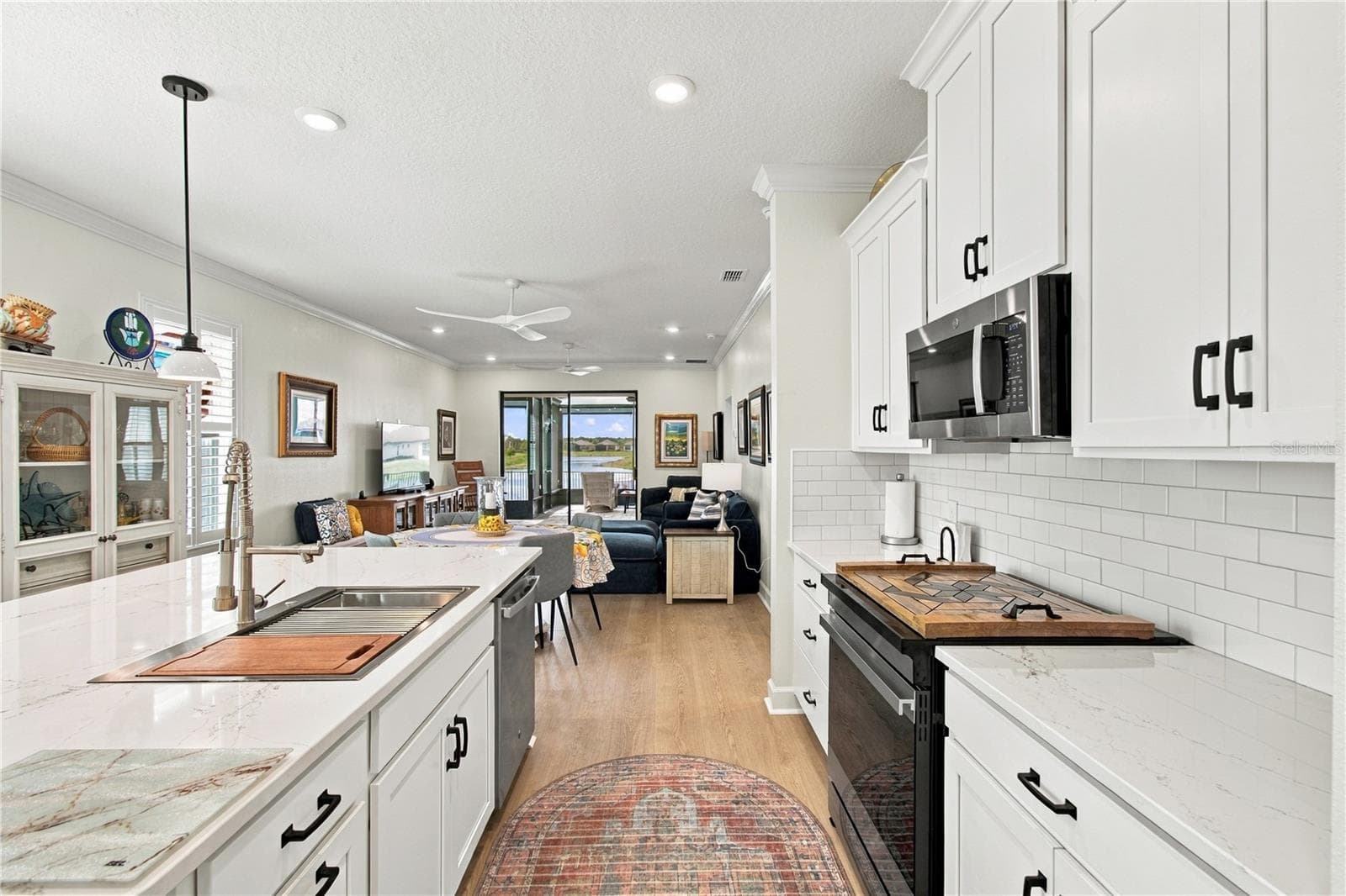 Induction stove - 1120 VIA GALUPPI ST, POINCIANA