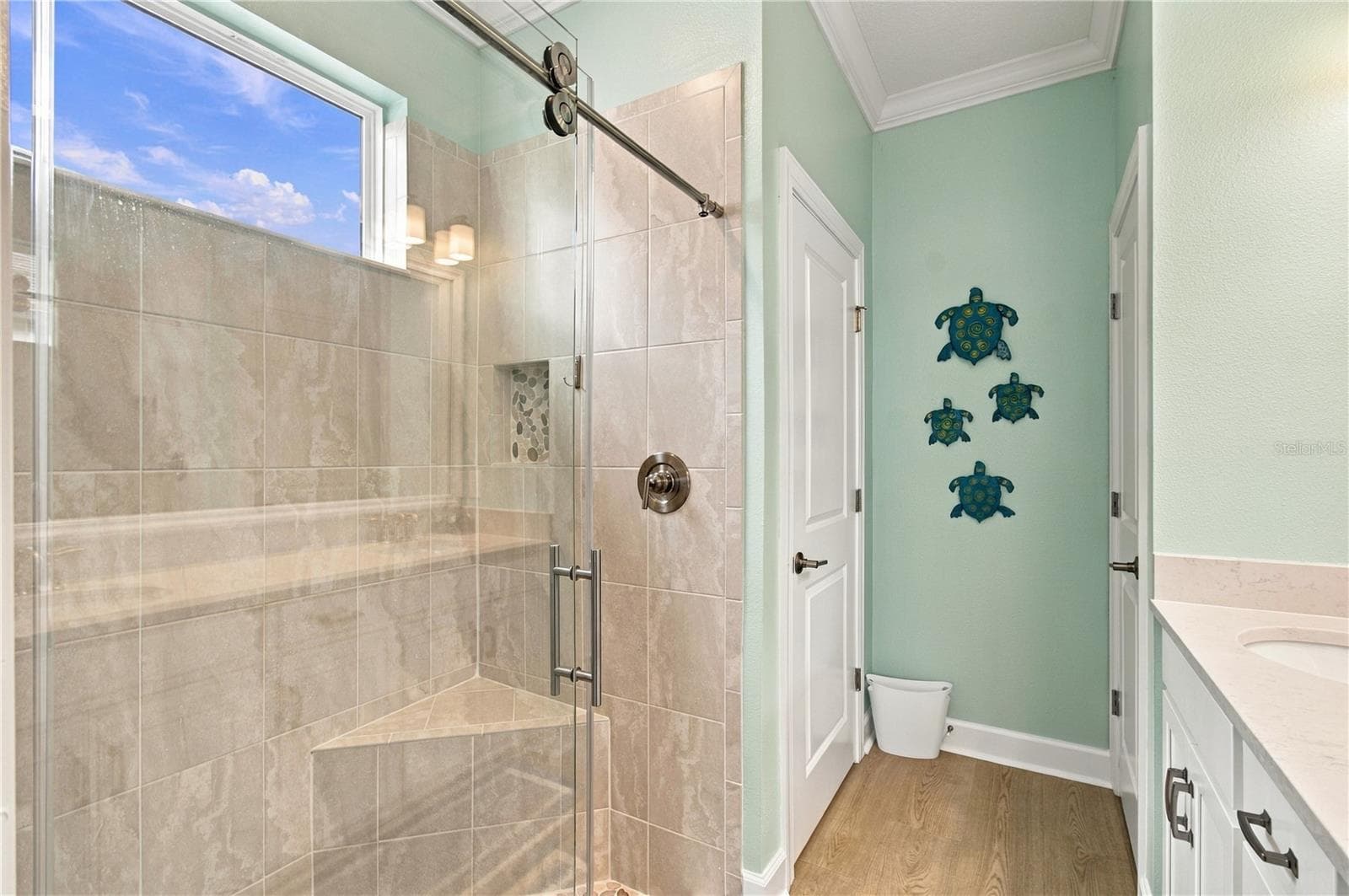 Slider shower door - 1120 VIA GALUPPI ST, POINCIANA
