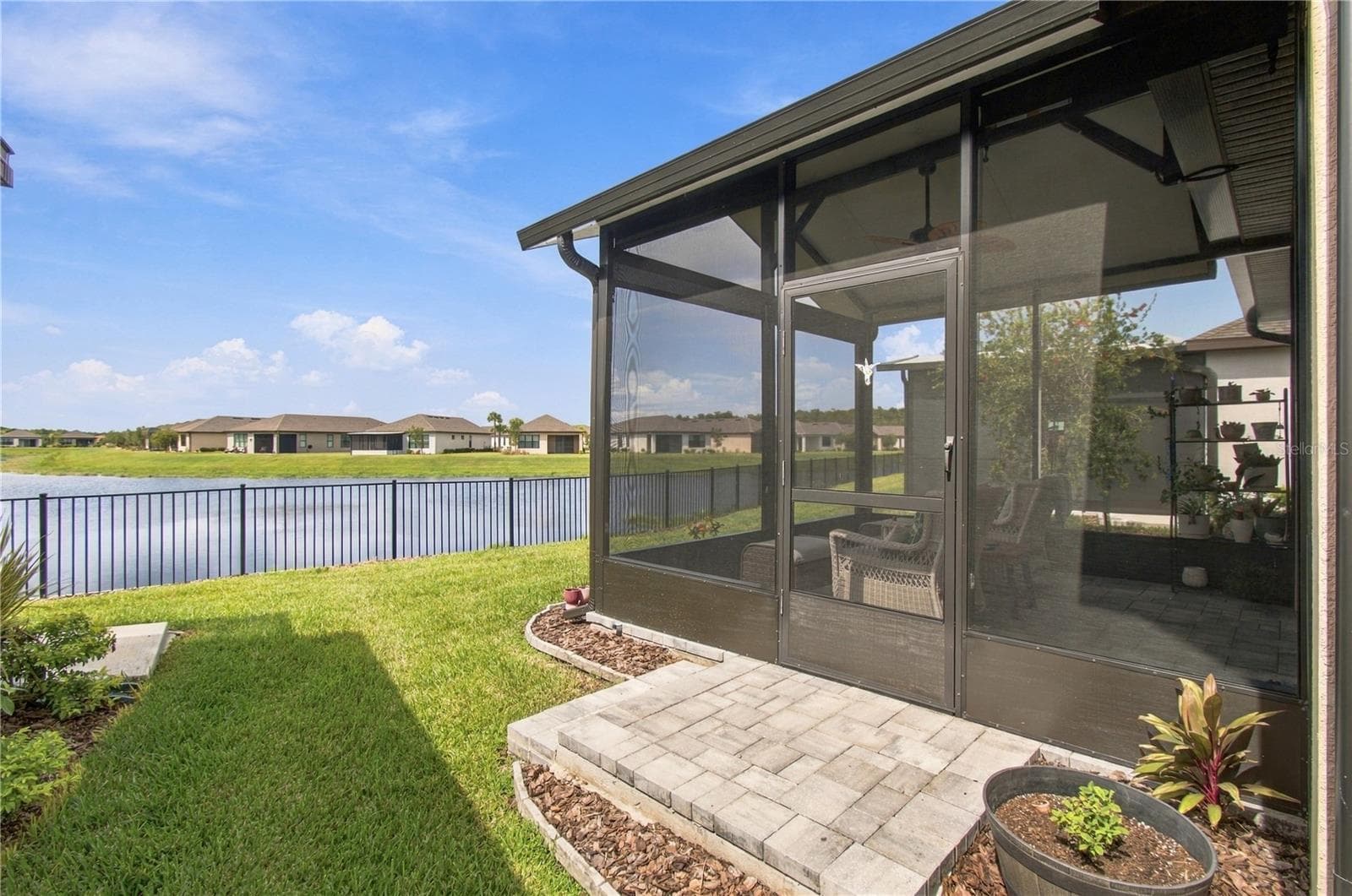 Pond view from lanai door - 1120 VIA GALUPPI ST, POINCIANA