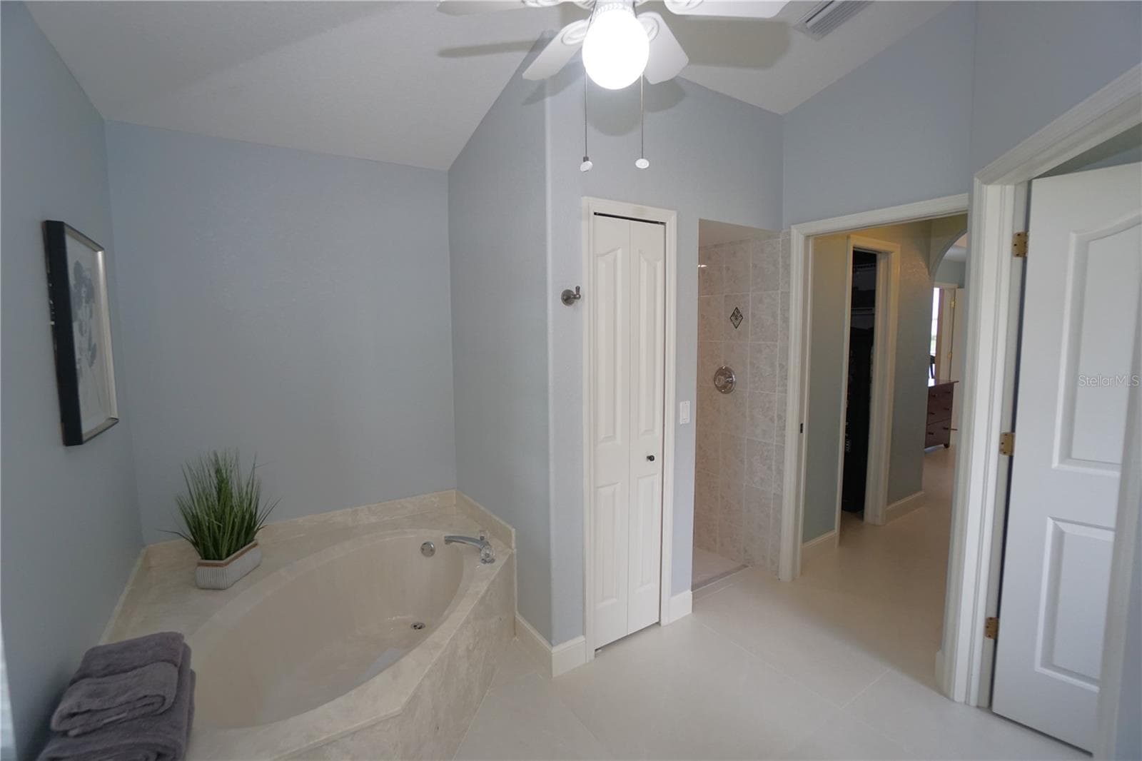 Single Family Residence at 17123 BARCREST LN, PUNTA GORDA, photo 21 of 97