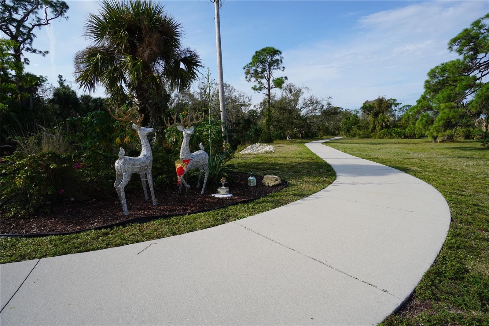 Single Family Residence at 17123 BARCREST LN, PUNTA GORDA, photo 83 of 97