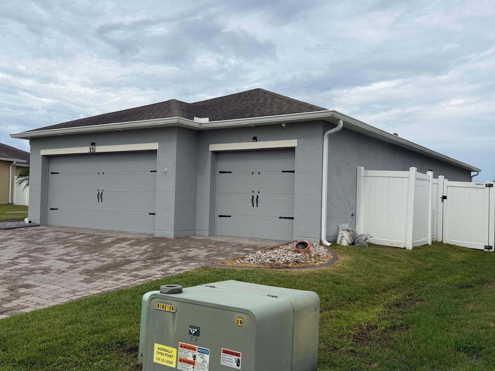 Single Family Residence at 331 QUARRY ROCK CIR, KISSIMMEE, photo 3 of 46