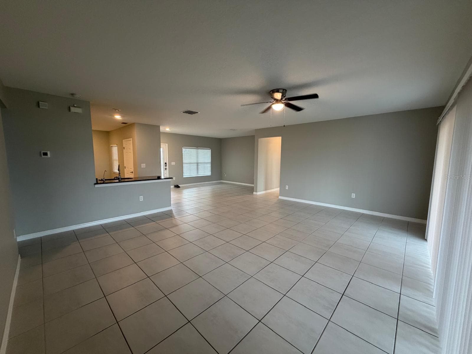 Single Family Residence at 331 QUARRY ROCK CIR, KISSIMMEE, photo 9 of 46