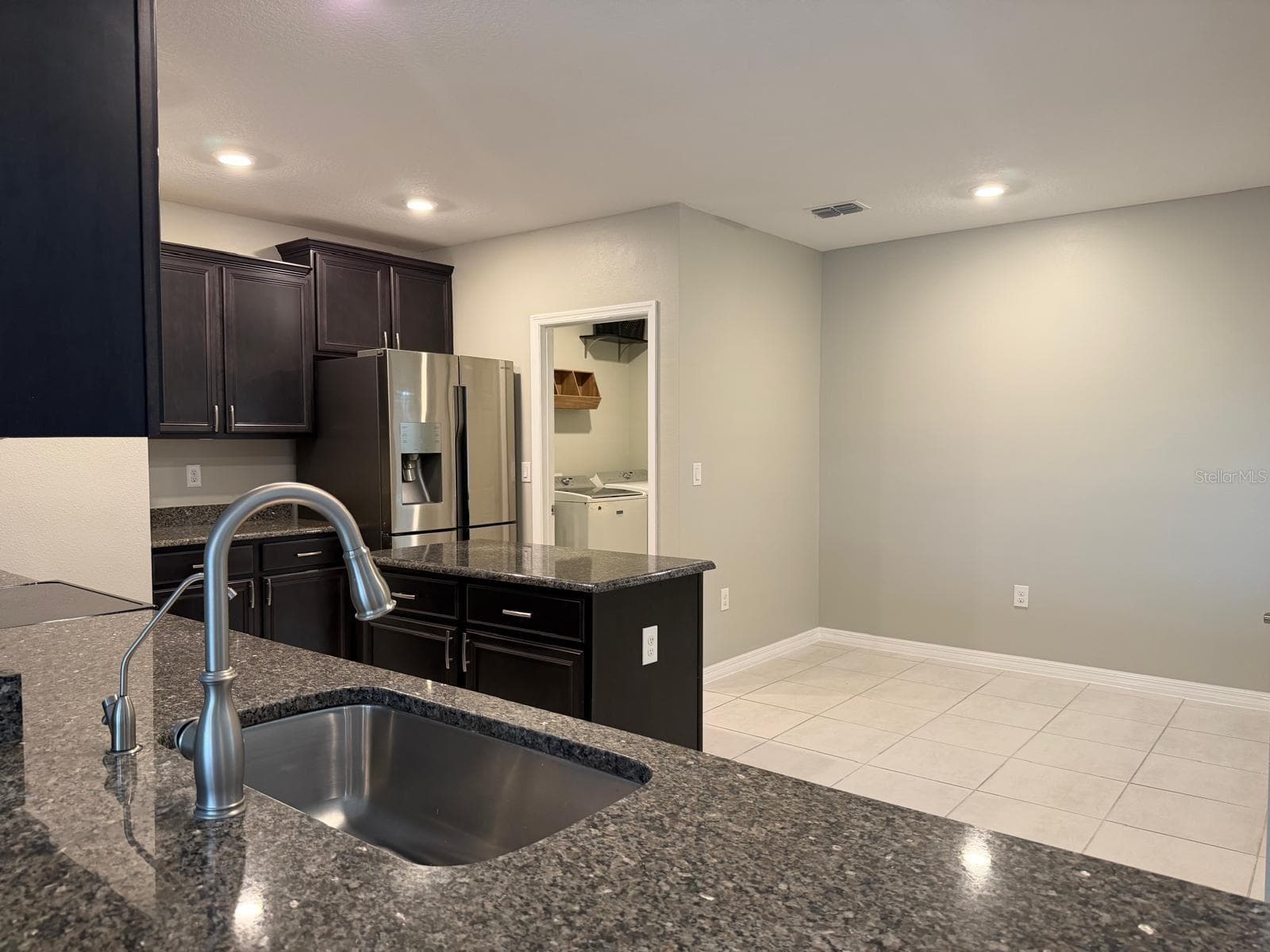 Single Family Residence at 331 QUARRY ROCK CIR, KISSIMMEE, photo 12 of 46