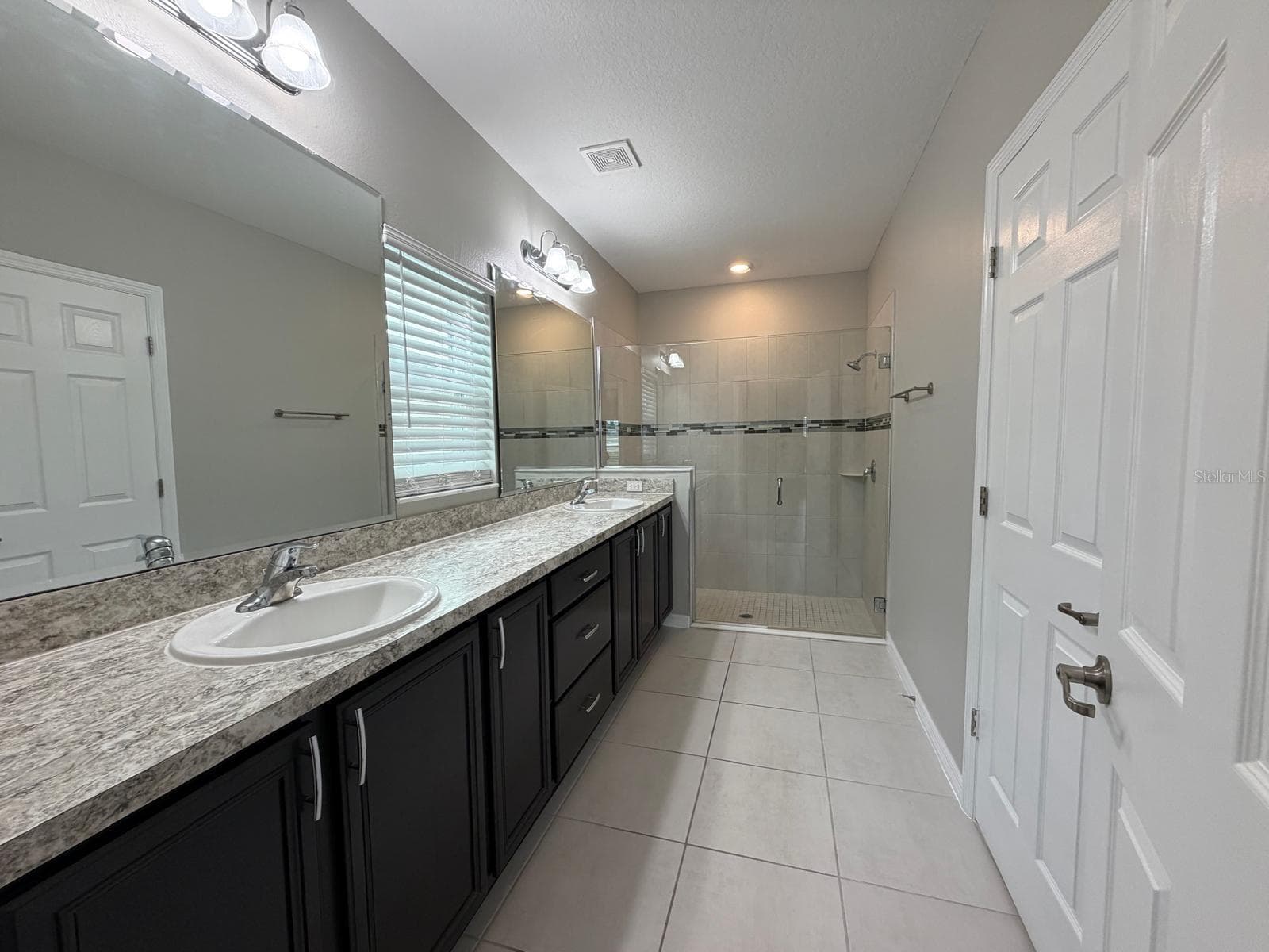 Single Family Residence at 331 QUARRY ROCK CIR, KISSIMMEE, photo 28 of 46