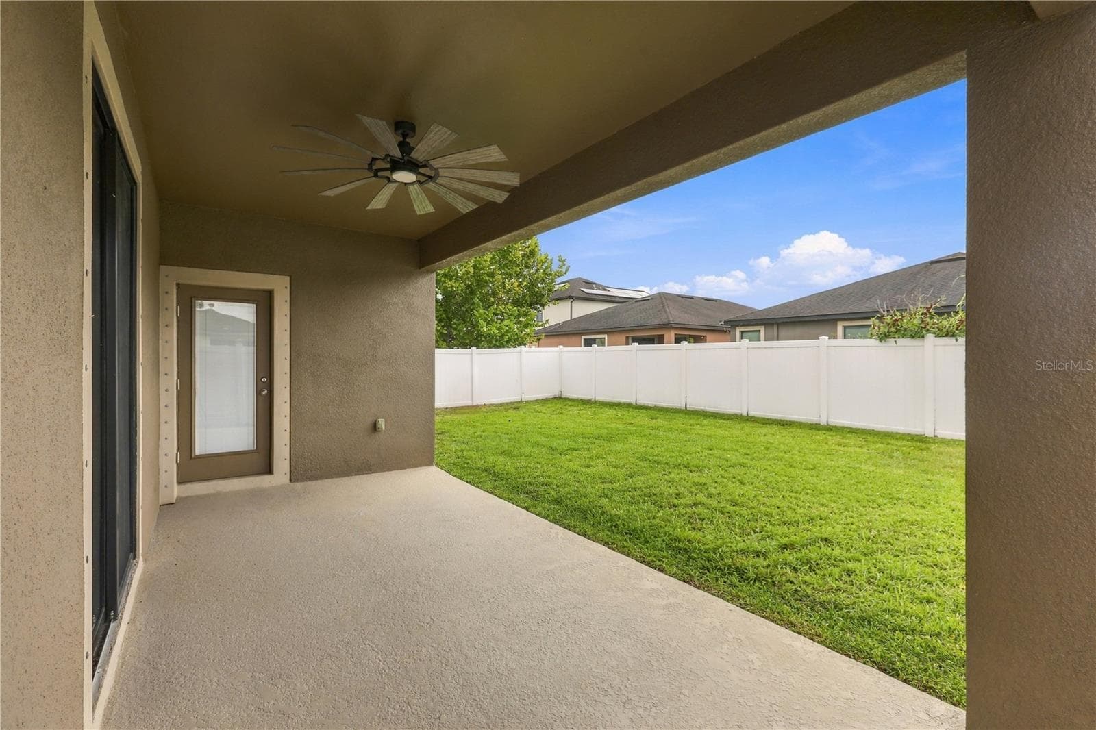 Single Family Residence at 12511 BALLENTRAE FOREST DR, RIVERVIEW, photo 31 of 45