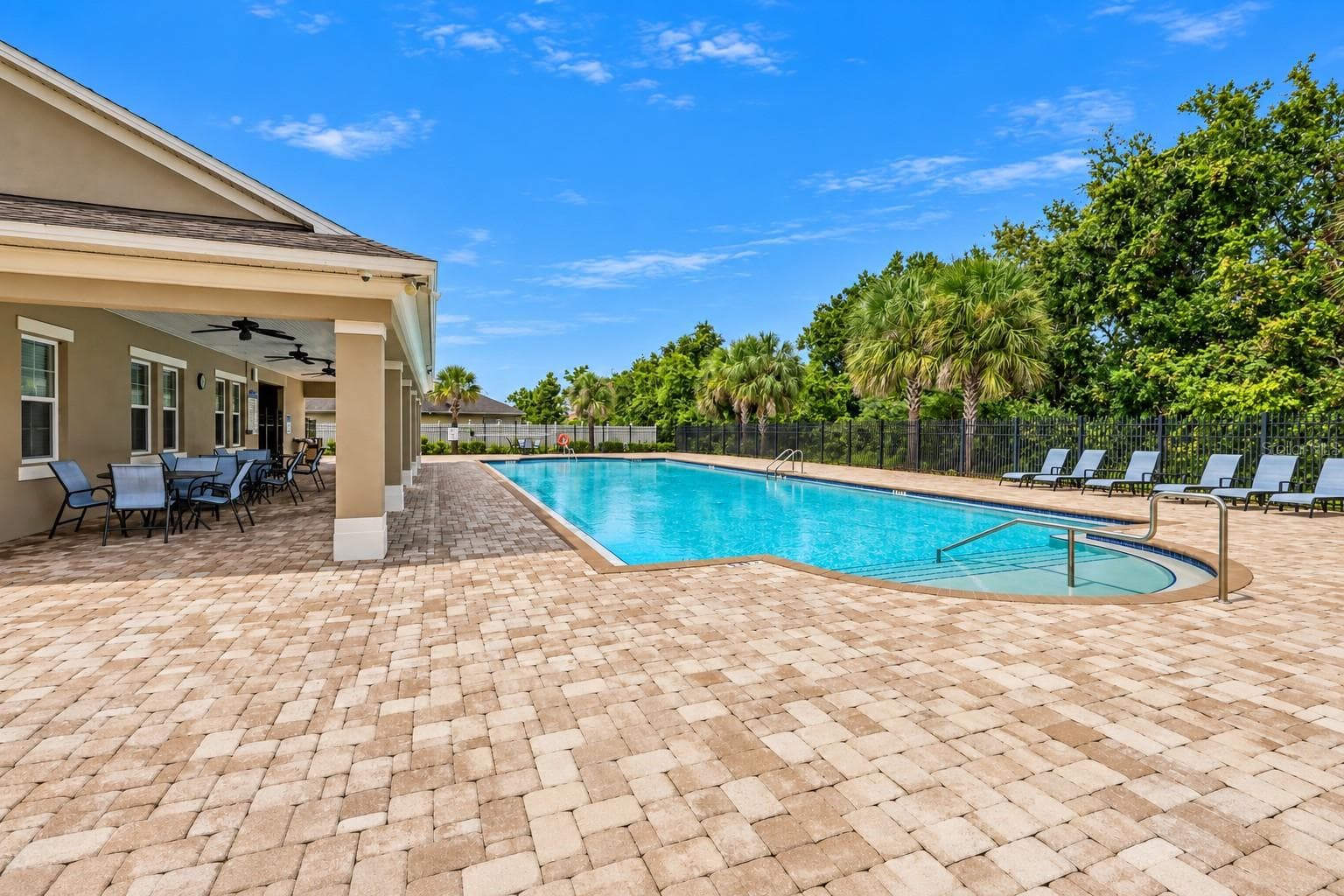 Single Family Residence at 12511 BALLENTRAE FOREST DR, RIVERVIEW, photo 43 of 45