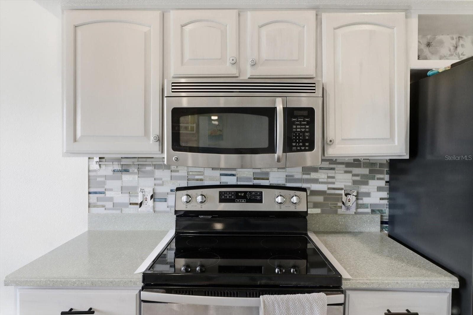 Villa at 18008 TARRINGTON PL, HUDSON, photo 18 of 60