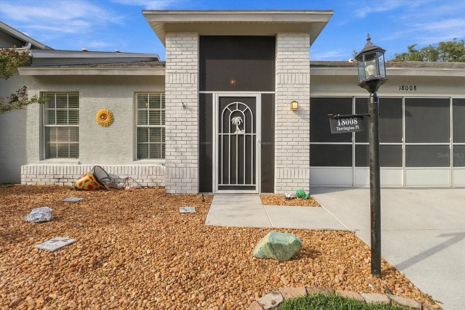 Villa at 18008 TARRINGTON PL, HUDSON, photo 32 of 60