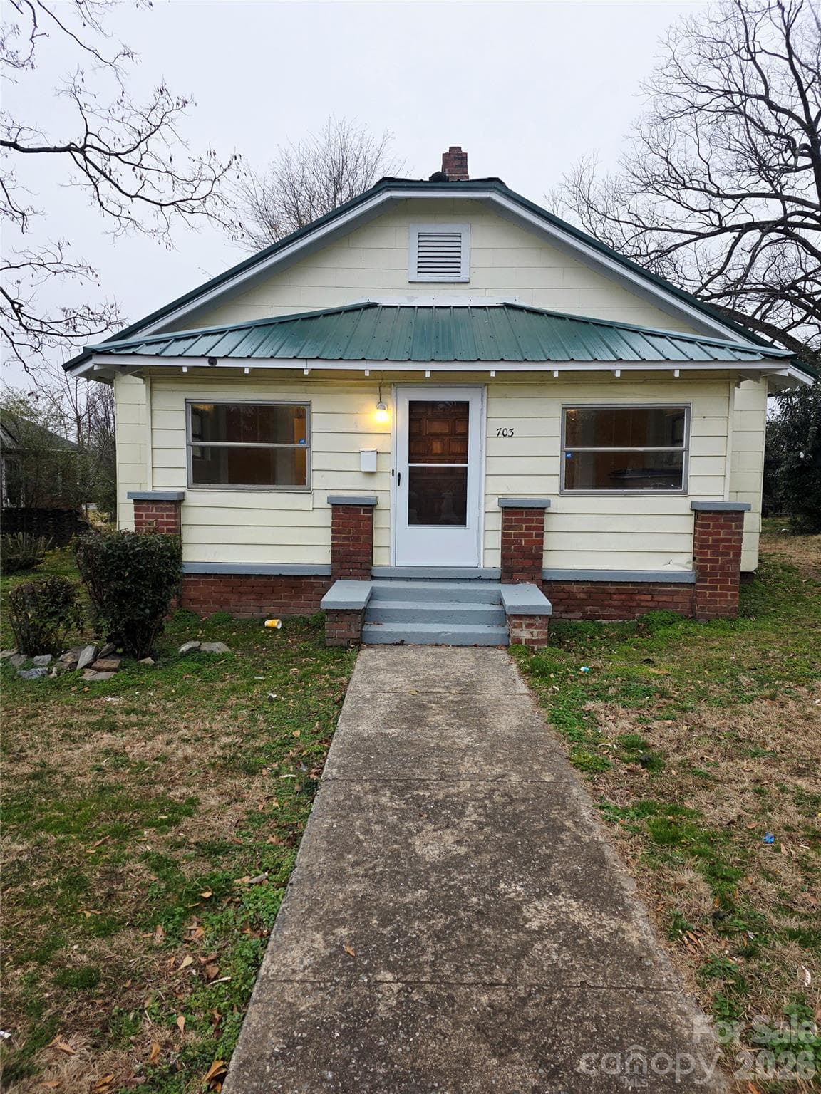 703 Buffalo Lane