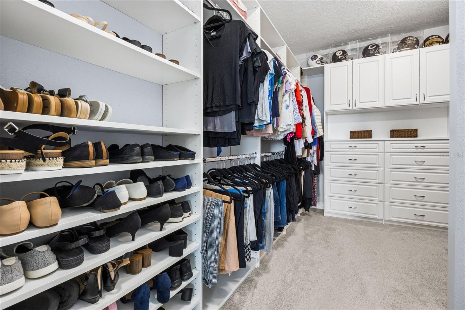 Custom Closet - 10048 BEACH PORT DR, WINTER GARDEN