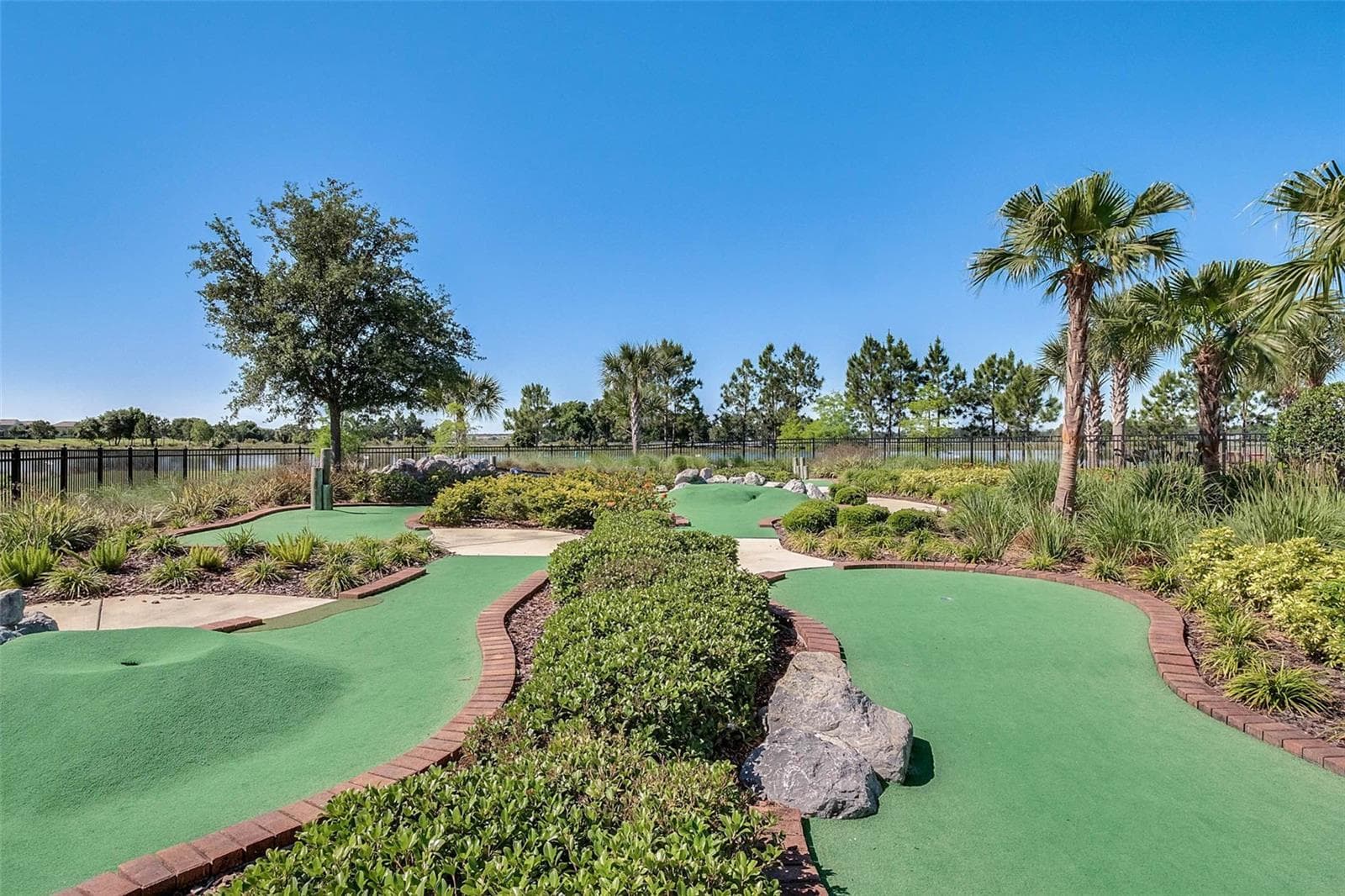 Single Family Residence at 10048 BEACH PORT DR, WINTER GARDEN, photo 61 of 67