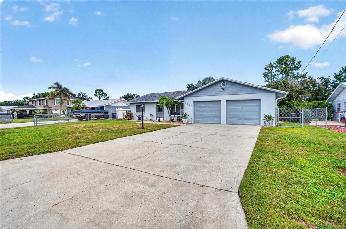 5503 18th Avenue E. - 5503 18TH AVE E, BRADENTON