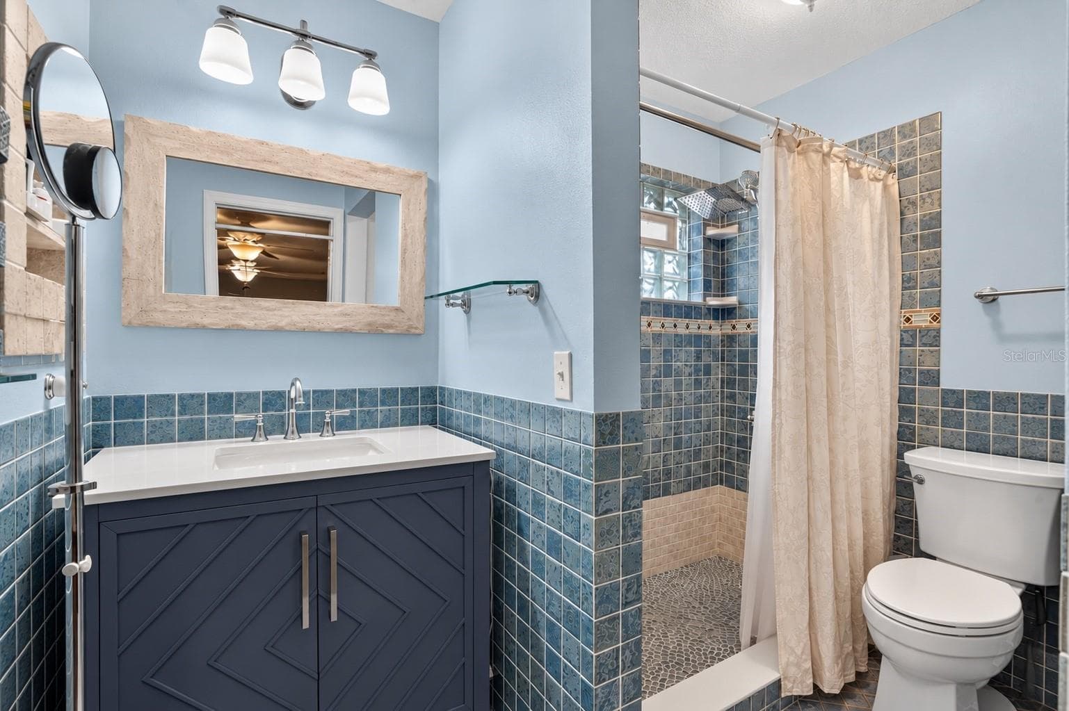Owners Bathroom. - 5503 18TH AVE E, BRADENTON