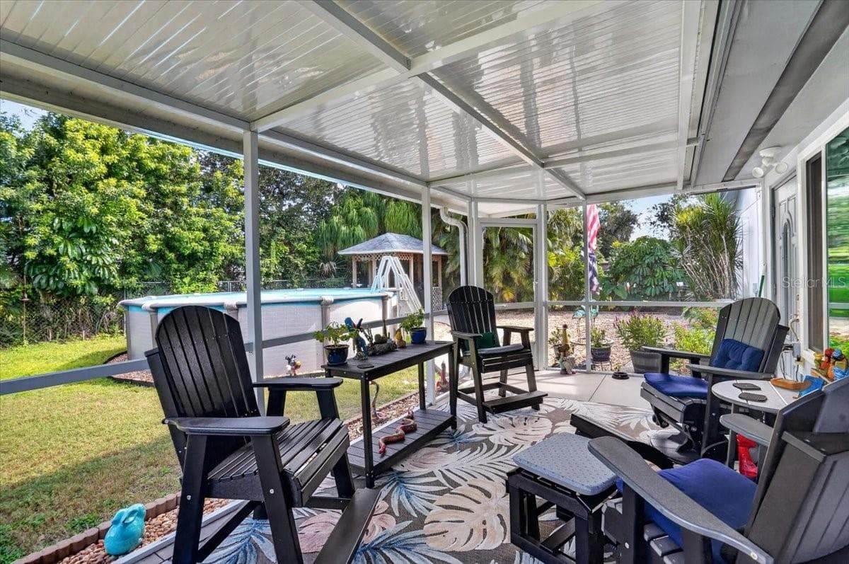Screened In Porch. - 5503 18TH AVE E, BRADENTON
