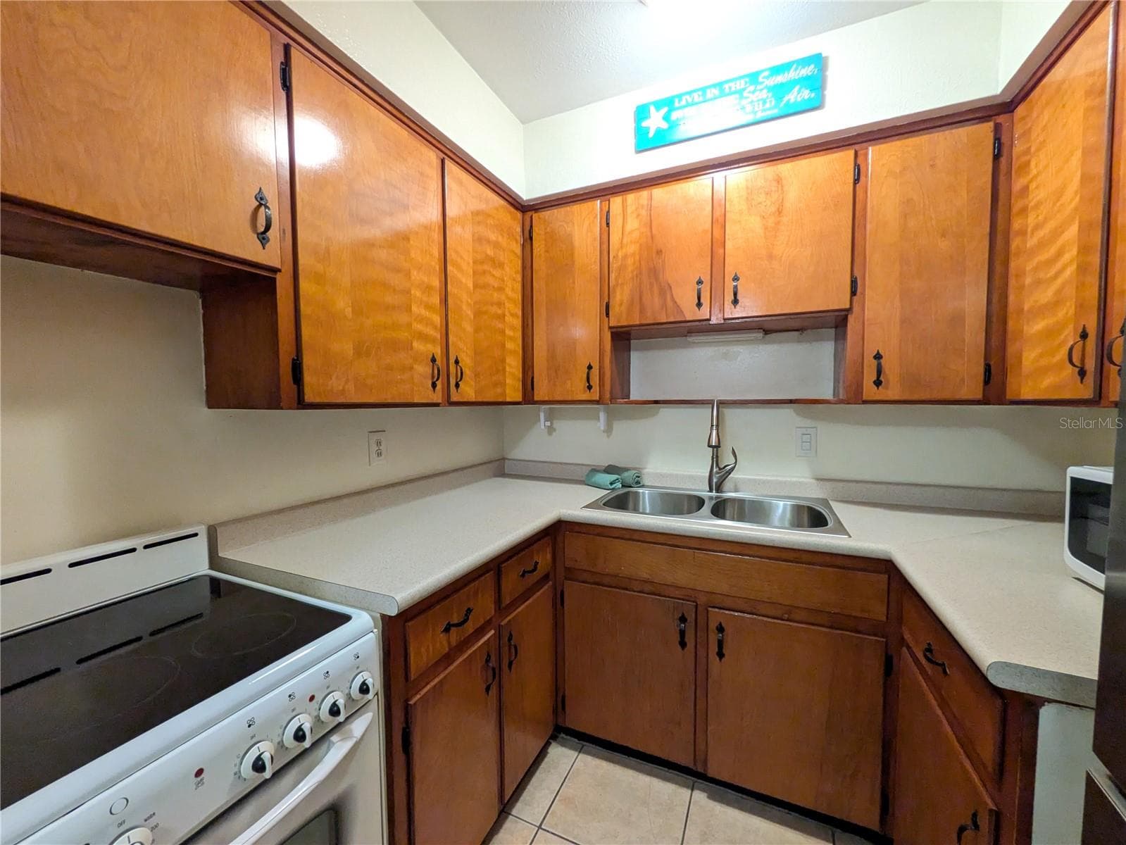 Condominium at 1720 MORRILL ST #11 & 12, SARASOTA, photo 4 of 12