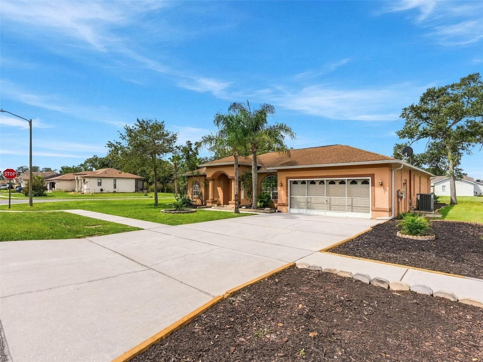 Single Family Residence at 15393 BURBANK DR, BROOKSVILLE, photo 6 of 74