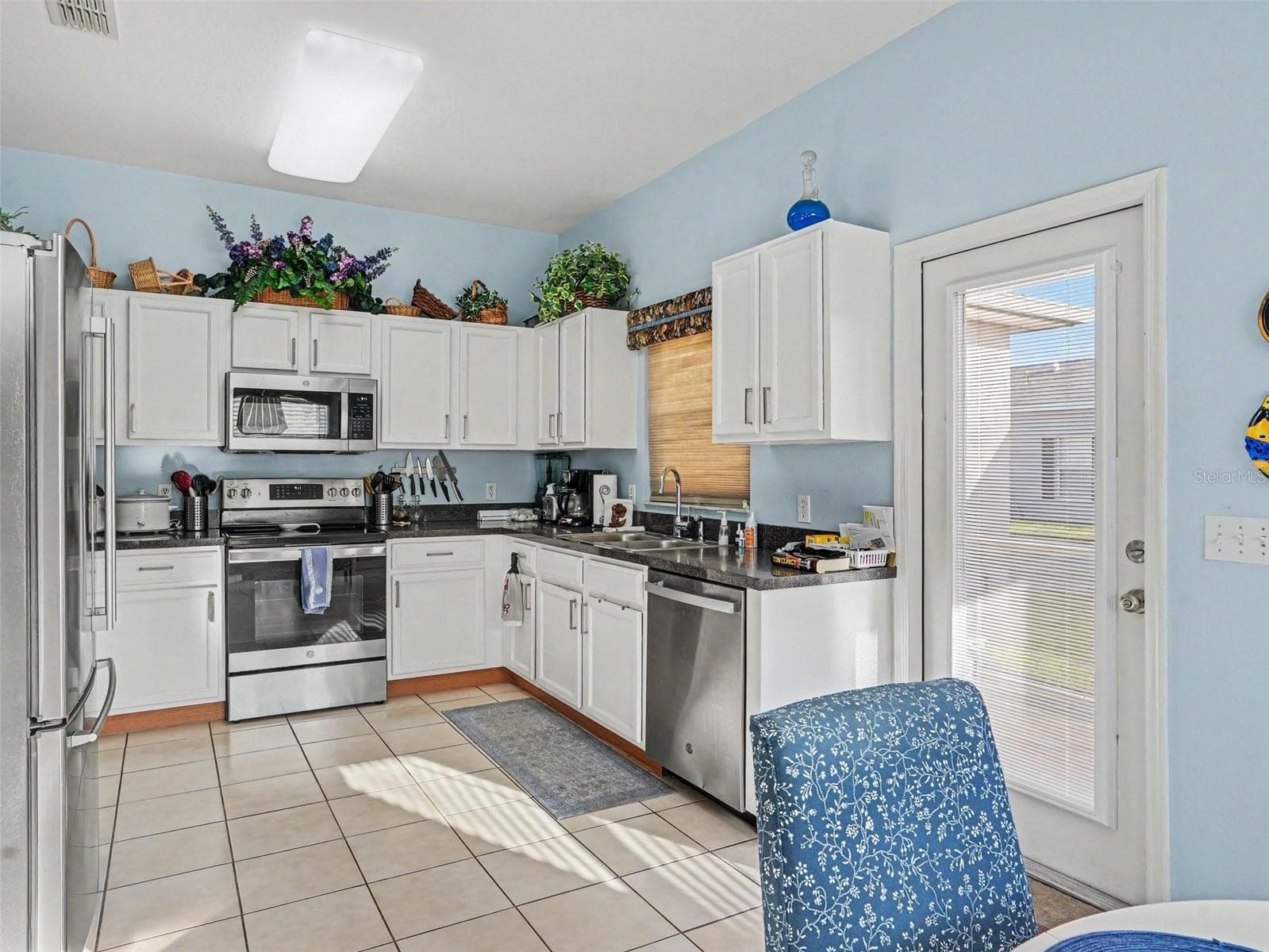 Single Family Residence at 173 BELL TOWER XING E, POINCIANA, photo 13 of 32