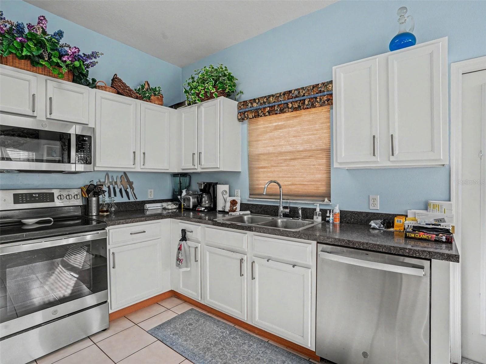 Single Family Residence at 173 BELL TOWER XING E, POINCIANA, photo 15 of 32