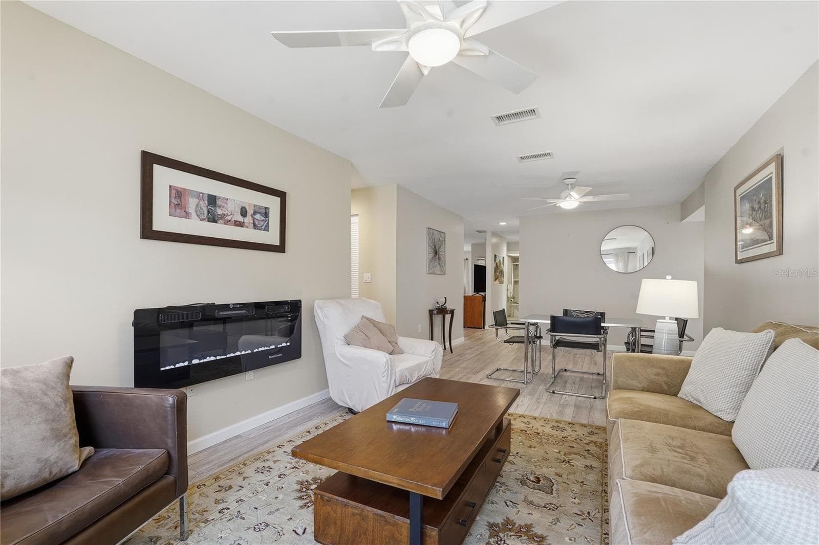 Single Family Residence at 1634 DALE CIR N, DUNEDIN, photo 6 of 37