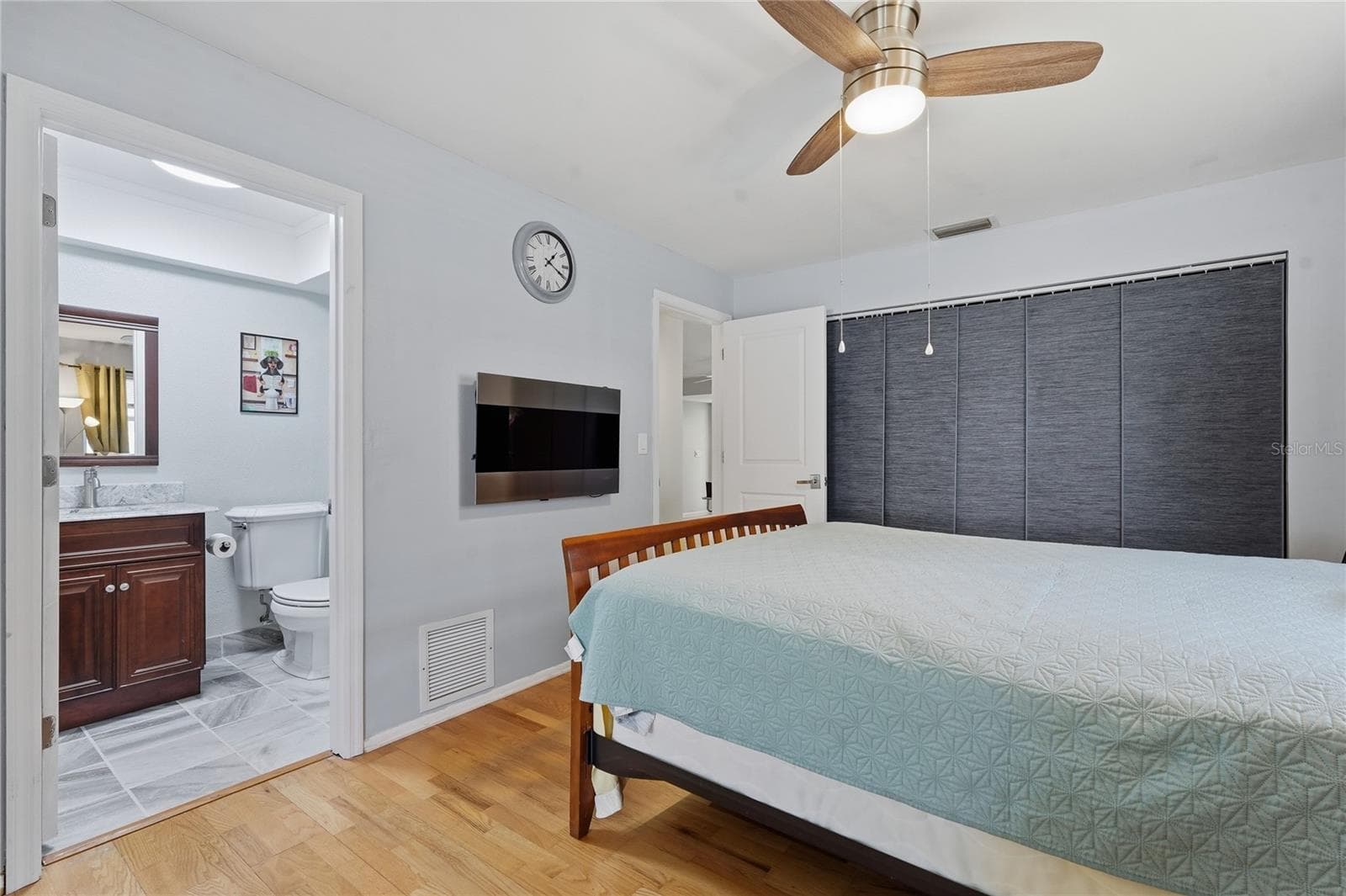 Single Family Residence at 1634 DALE CIR N, DUNEDIN, photo 17 of 37