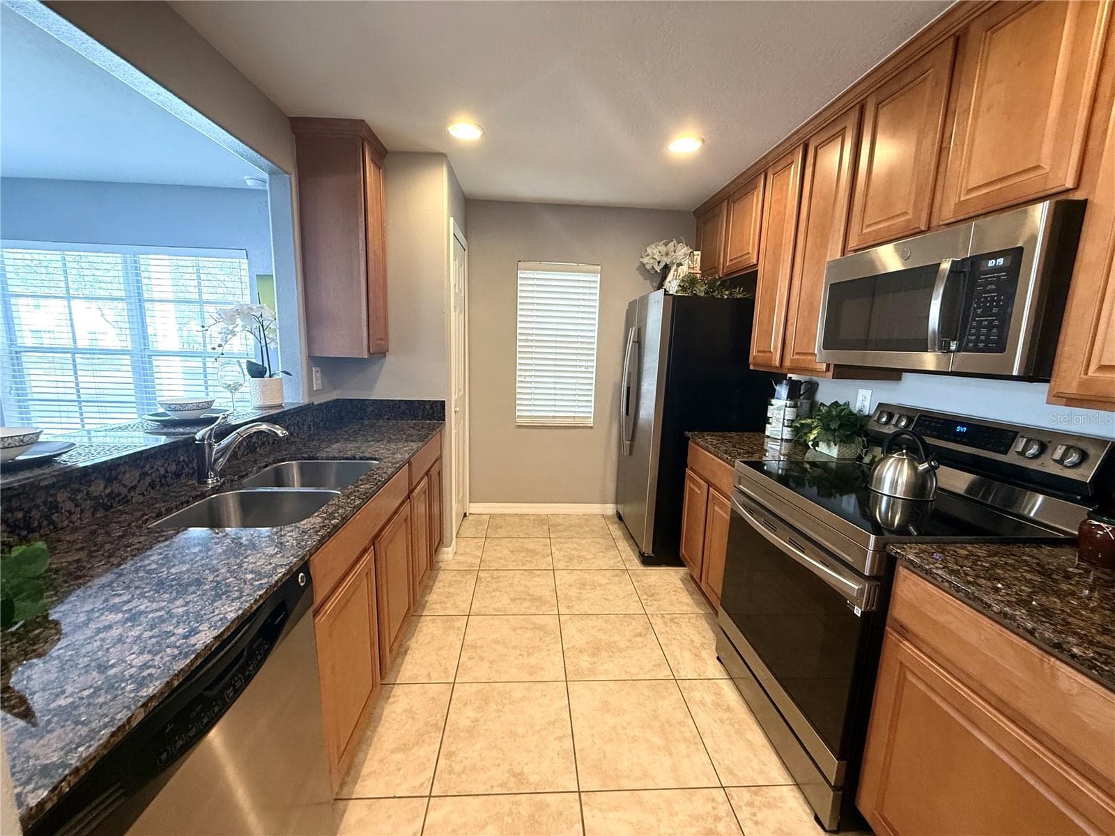 Townhouse at 12910 JESSUP WATCH PL, RIVERVIEW, photo 11 of 42
