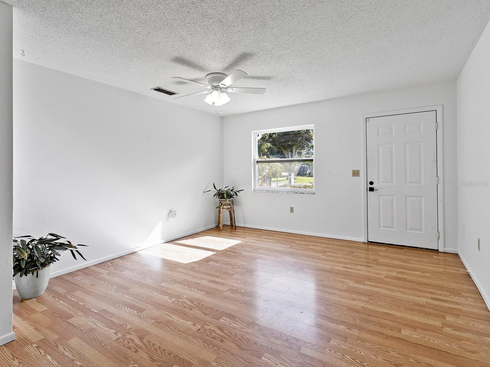 Single Family Residence at 4260 BELL AVE, SARASOTA, photo 5 of 22