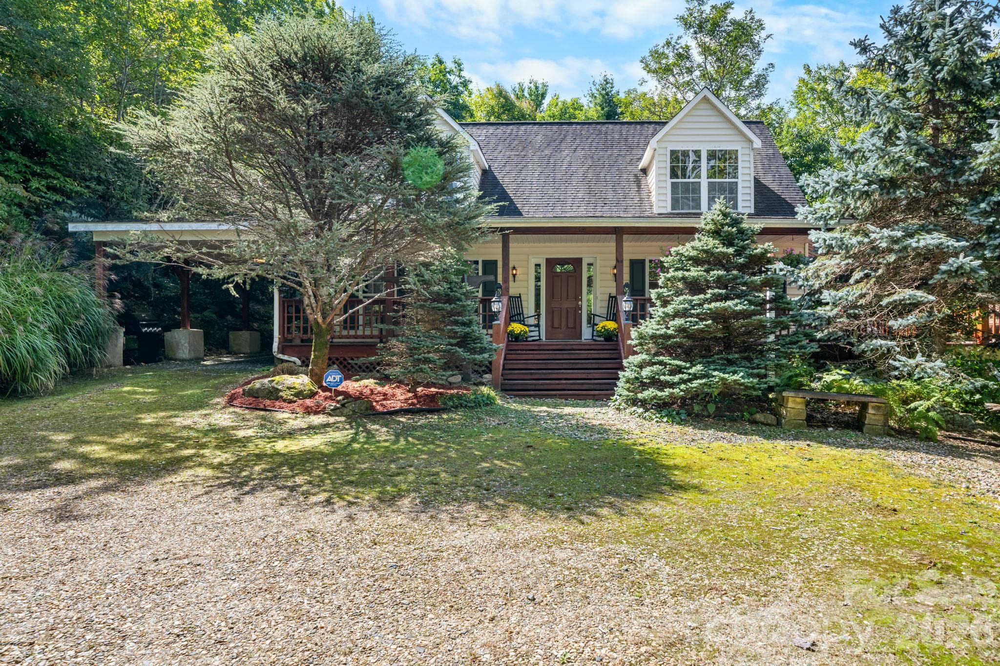 1056 Old Hampton Road