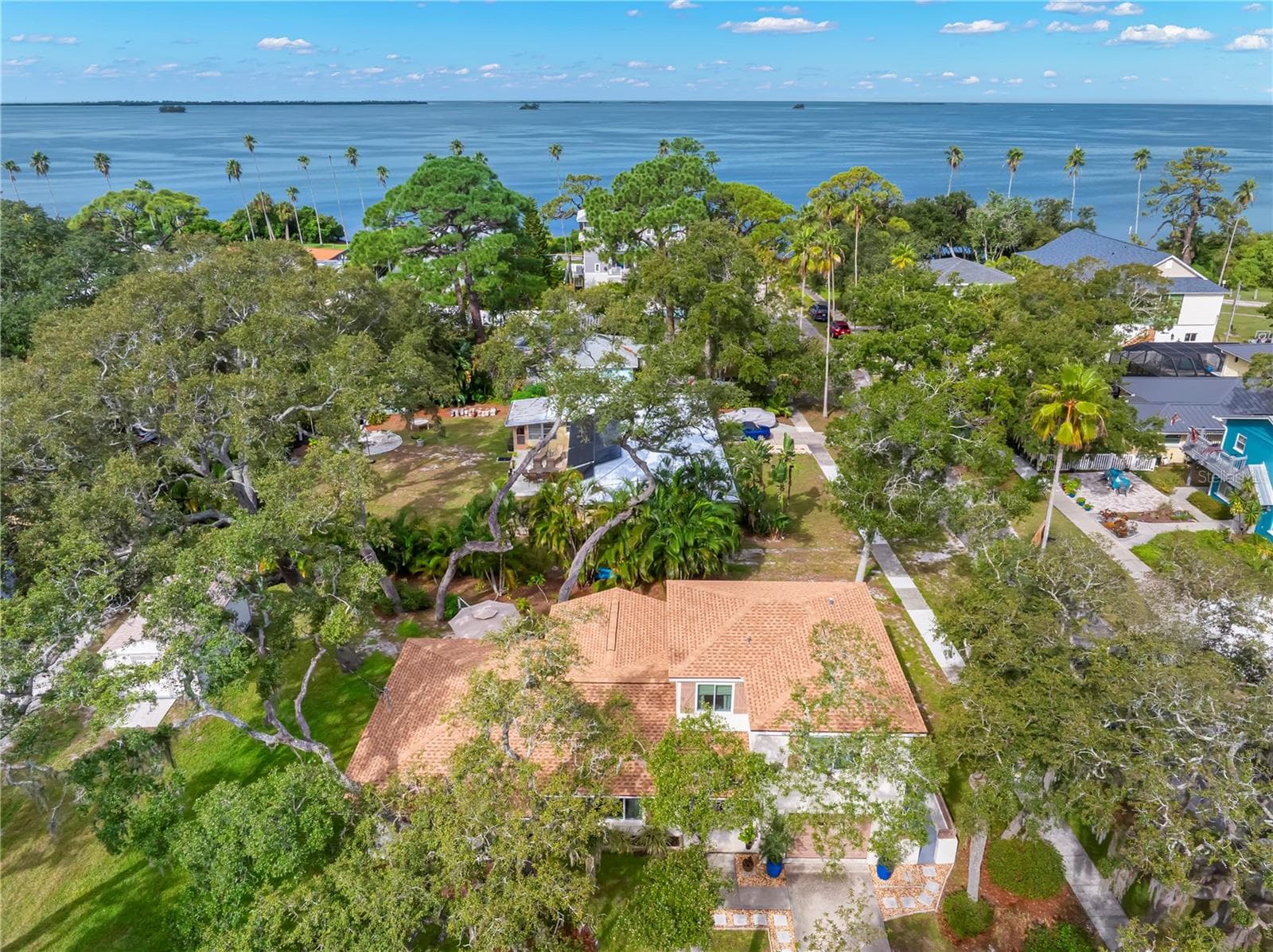 Single Family Residence at 202 S MAYO ST, CRYSTAL BEACH, photo 4 of 67