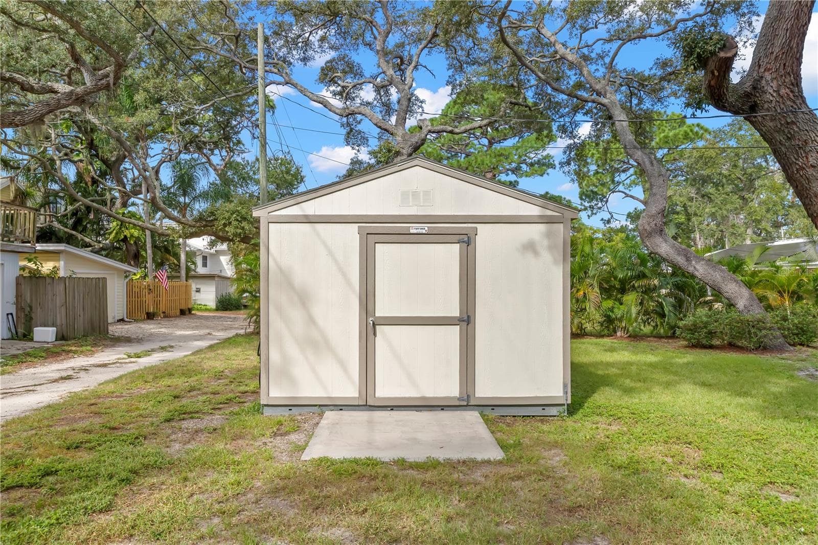 Single Family Residence at 202 S MAYO ST, CRYSTAL BEACH, photo 32 of 67