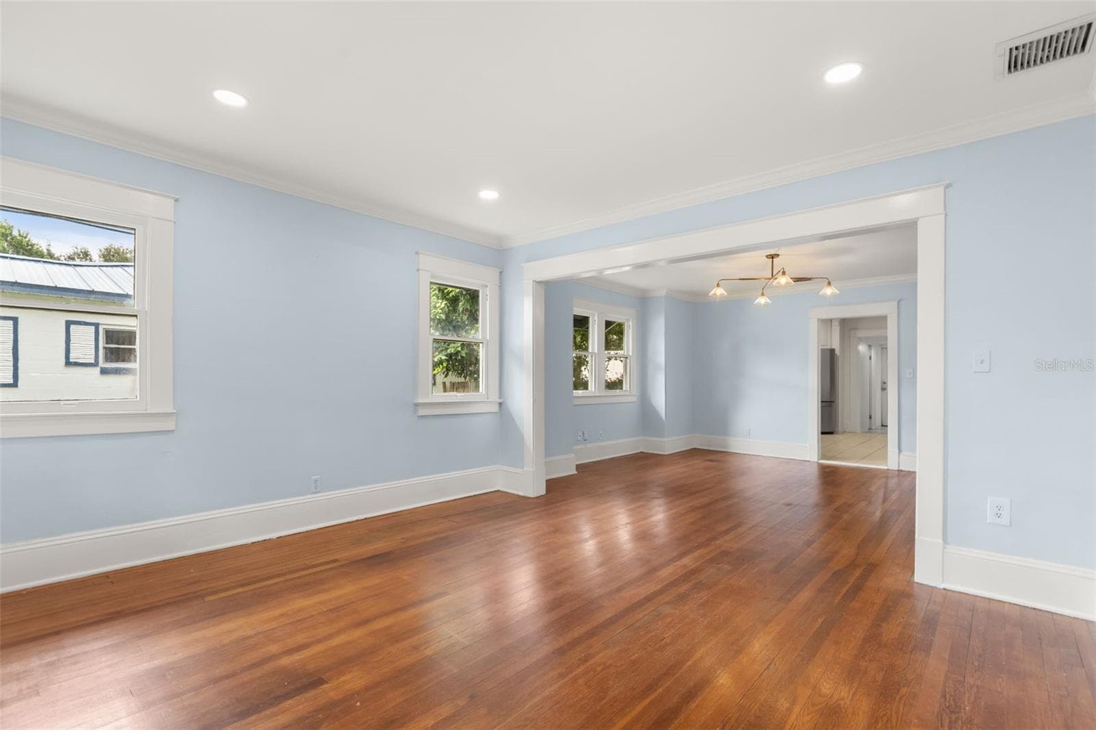 Living Room - 1915 E CONCORD ST, ORLANDO