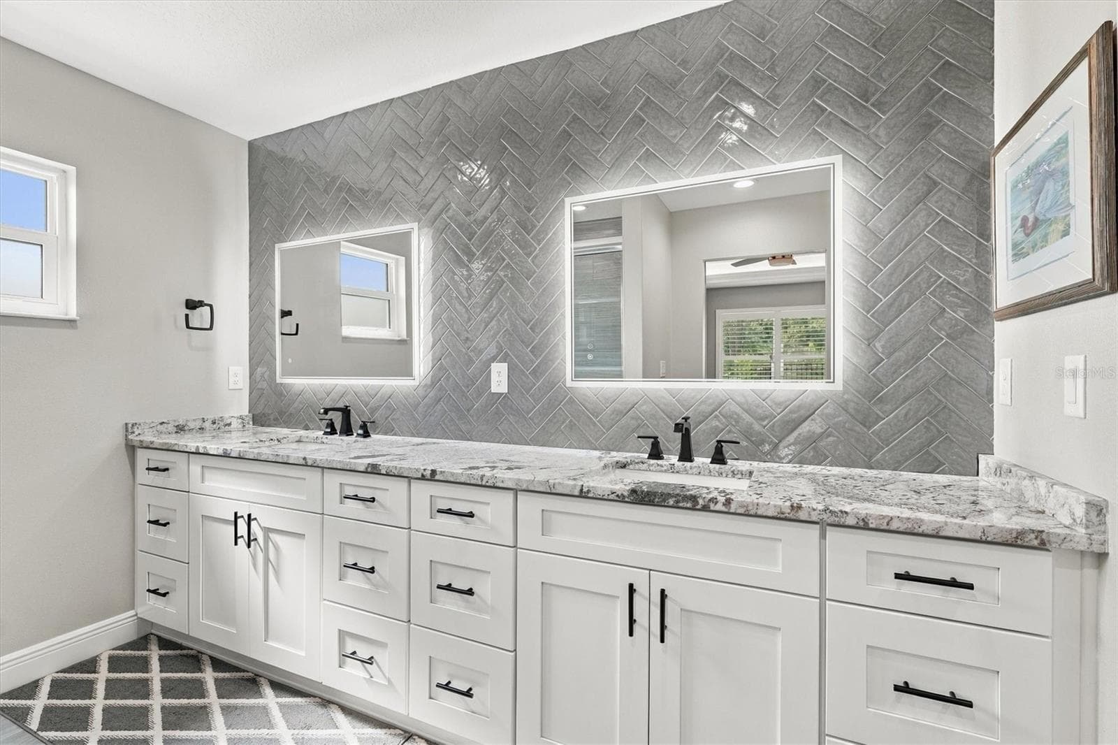 UNIQUE BEAUTIFULLY TILED WALL - 6791 SW 179TH COURT RD, DUNNELLON