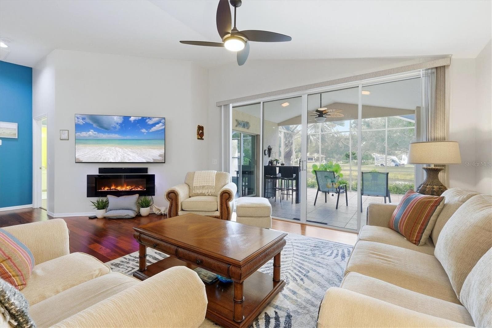 Living room - 4620 DEER TRAIL BLVD, SARASOTA