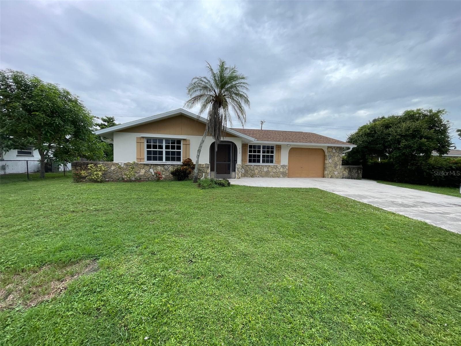 Single Family Residence at 517 SKYLARK LN NW, PORT CHARLOTTE, photo 3 of 28