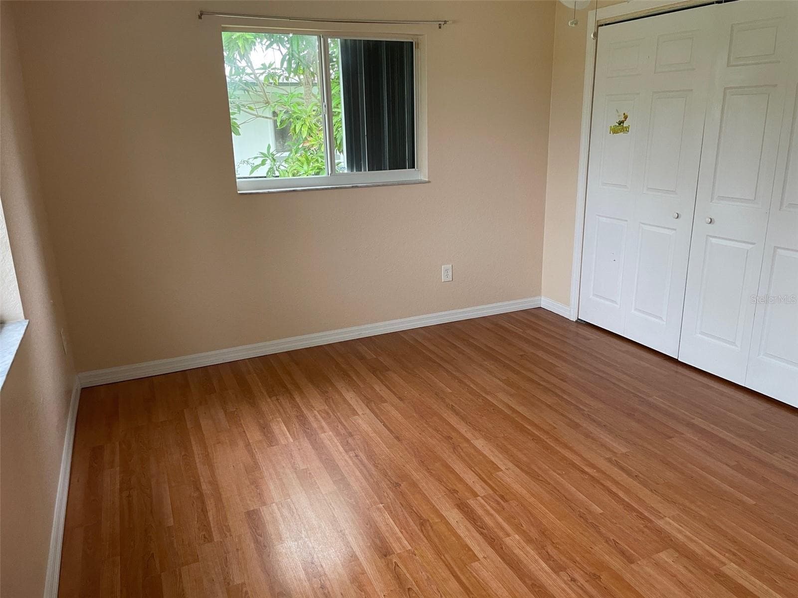 Guest bedroom - 517 SKYLARK LN NW, PORT CHARLOTTE